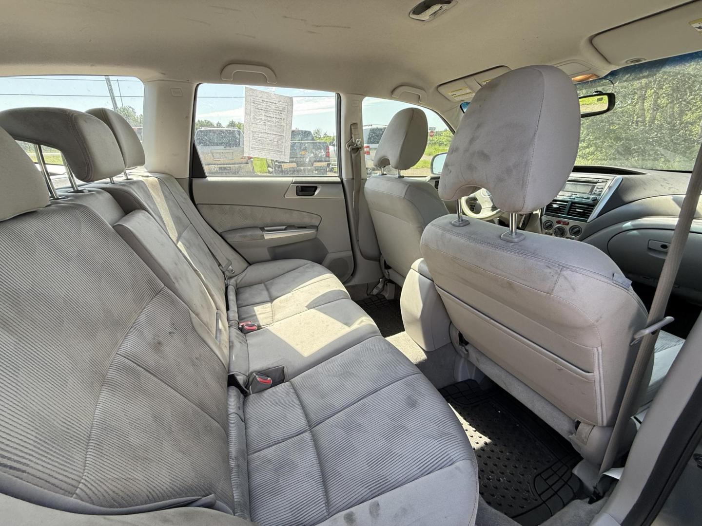 2009 Subaru Forester 2.5X (JF2SH61639H) with an 2.5L H4 SOHC 16V engine, 4-Speed Automatic Overdrive transmission, located at 17255 hwy 65 NE, Ham Lake, MN, 55304, 0.000000, 0.000000 - Photo#13