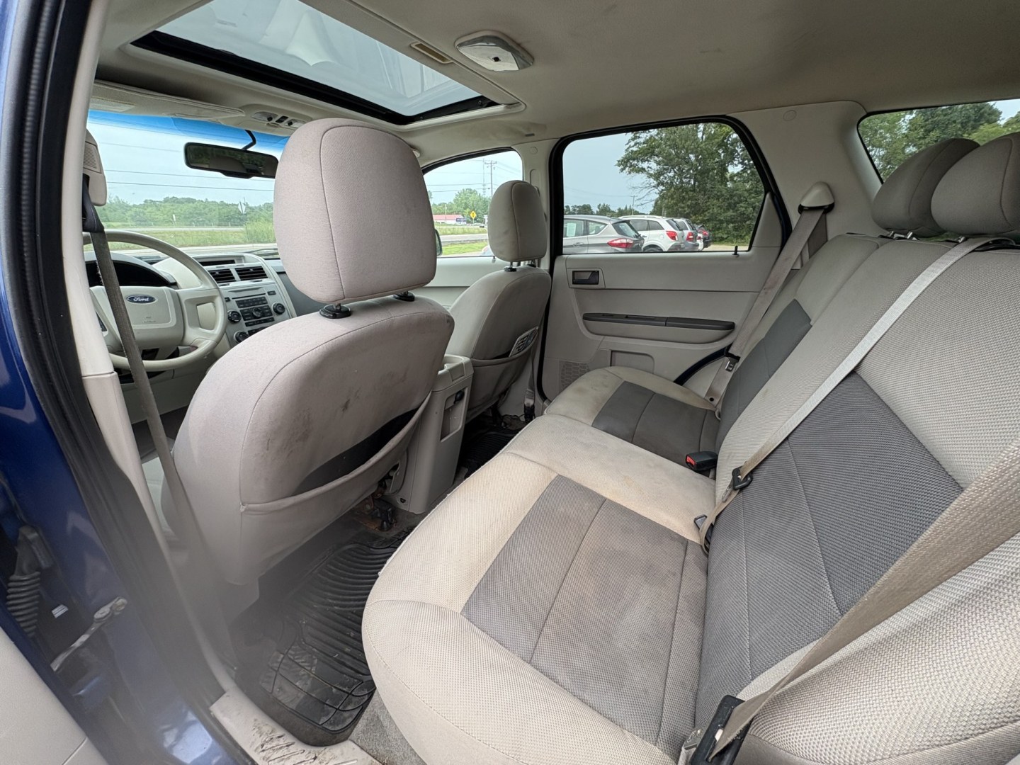 2008 Ford Escape XLT 2WD V6 (1FMCU03198K) with an 3.0L V6 DOHC 24V engine, 4-Speed Automatic Overdrive transmission, located at 17255 hwy 65 NE, Ham Lake, MN, 55304, 0.000000, 0.000000- Photo#11