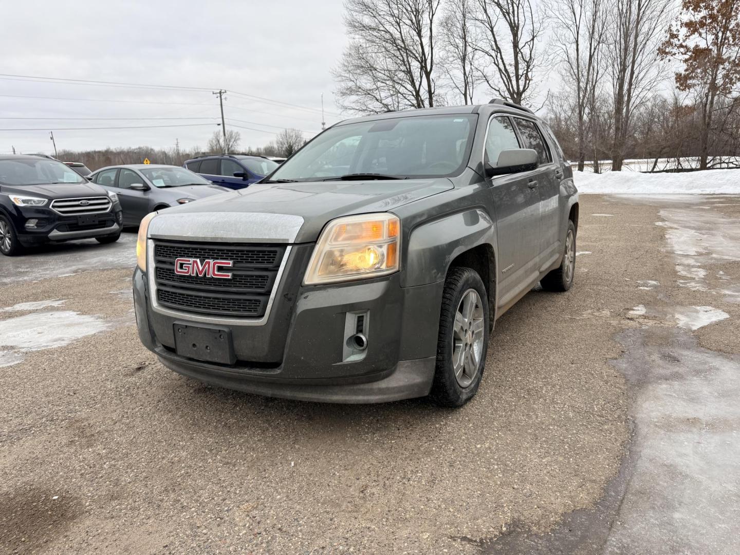 2013 GMC Terrain SLE2 FWD (2GKALSEK9D6) with an 2.4L L4 DOHC 16V FFV engine, 6-Speed Automatic transmission, located at 17255 hwy 65 NE, Ham Lake, MN, 55304, 0.000000, 0.000000 - Photo#0
