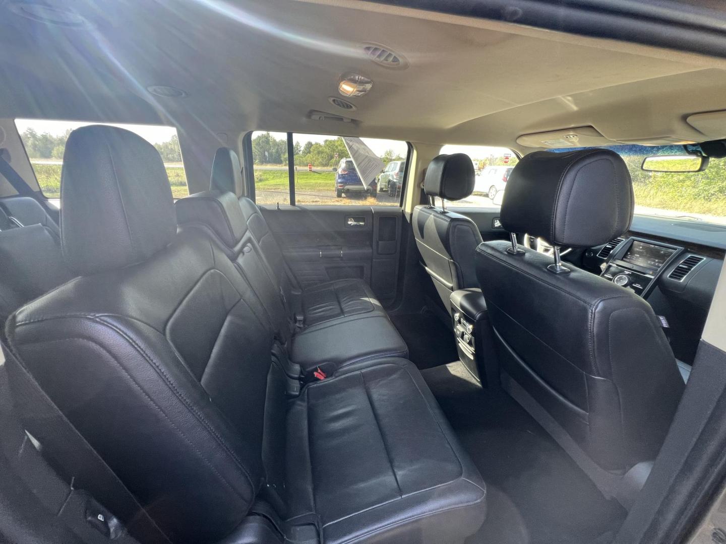 2014 Tan /Black Ford Flex Limited FWD (2FMGK5D89EB) with an 3.5L V6 DOHC 24V engine, 6-Speed Automatic Overdrive transmission, located at 17255 hwy 65 NE, Ham Lake, MN, 55304, 0.000000, 0.000000 - Photo#11