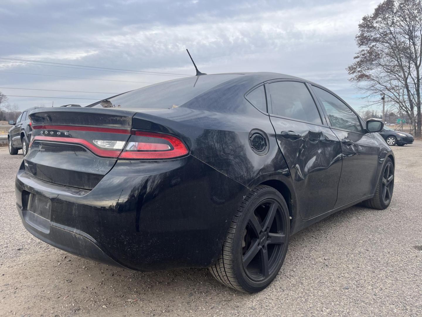 2014 Dodge Dart SXT (1C3CDFBBXED) with an 2.4L L4 DOHC 16V engine, located at 17255 hwy 65 NE, Ham Lake, MN, 55304, 0.000000, 0.000000 - Photo#4