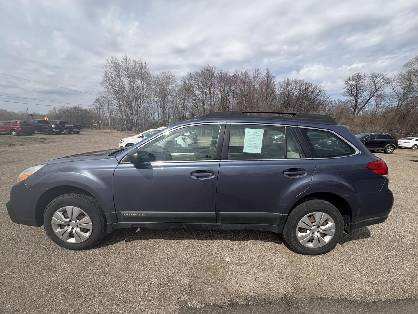 2013 Subaru Outback 2.5i (4S4BRCAC3D3) with an 2.5L H4 DOHC 16V engine, located at 17255 hwy 65 NE, Ham Lake, MN, 55304, 0.000000, 0.000000 - Photo#1