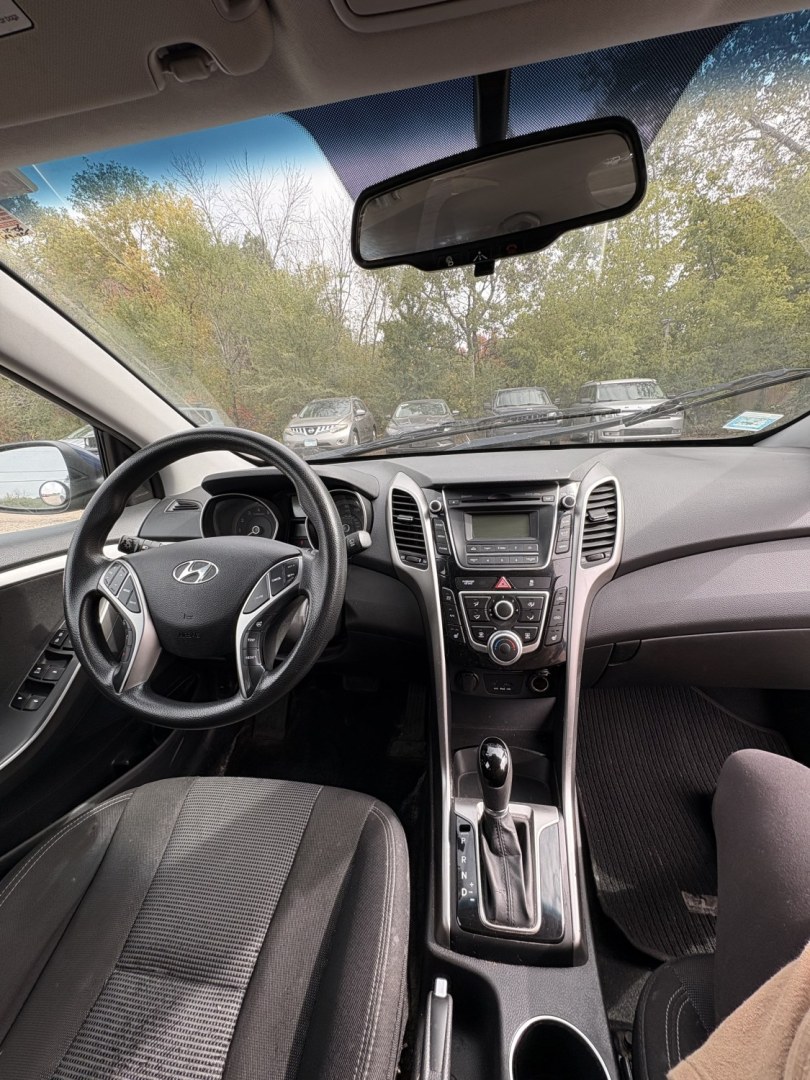 2013 Hyundai Elantra GT A/T (KMHD35LE2DU) with an 1.8L L4 16V DOHC engine, 6-Speed Automatic transmission, located at 17255 hwy 65 NE, Ham Lake, MN, 55304, 0.000000, 0.000000- Photo#15