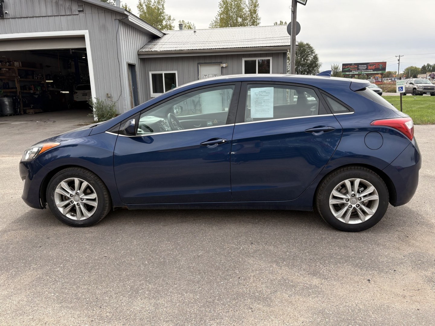 2013 Hyundai Elantra GT A/T (KMHD35LE2DU) with an 1.8L L4 16V DOHC engine, 6-Speed Automatic transmission, located at 17255 hwy 65 NE, Ham Lake, MN, 55304, 0.000000, 0.000000- Photo#1