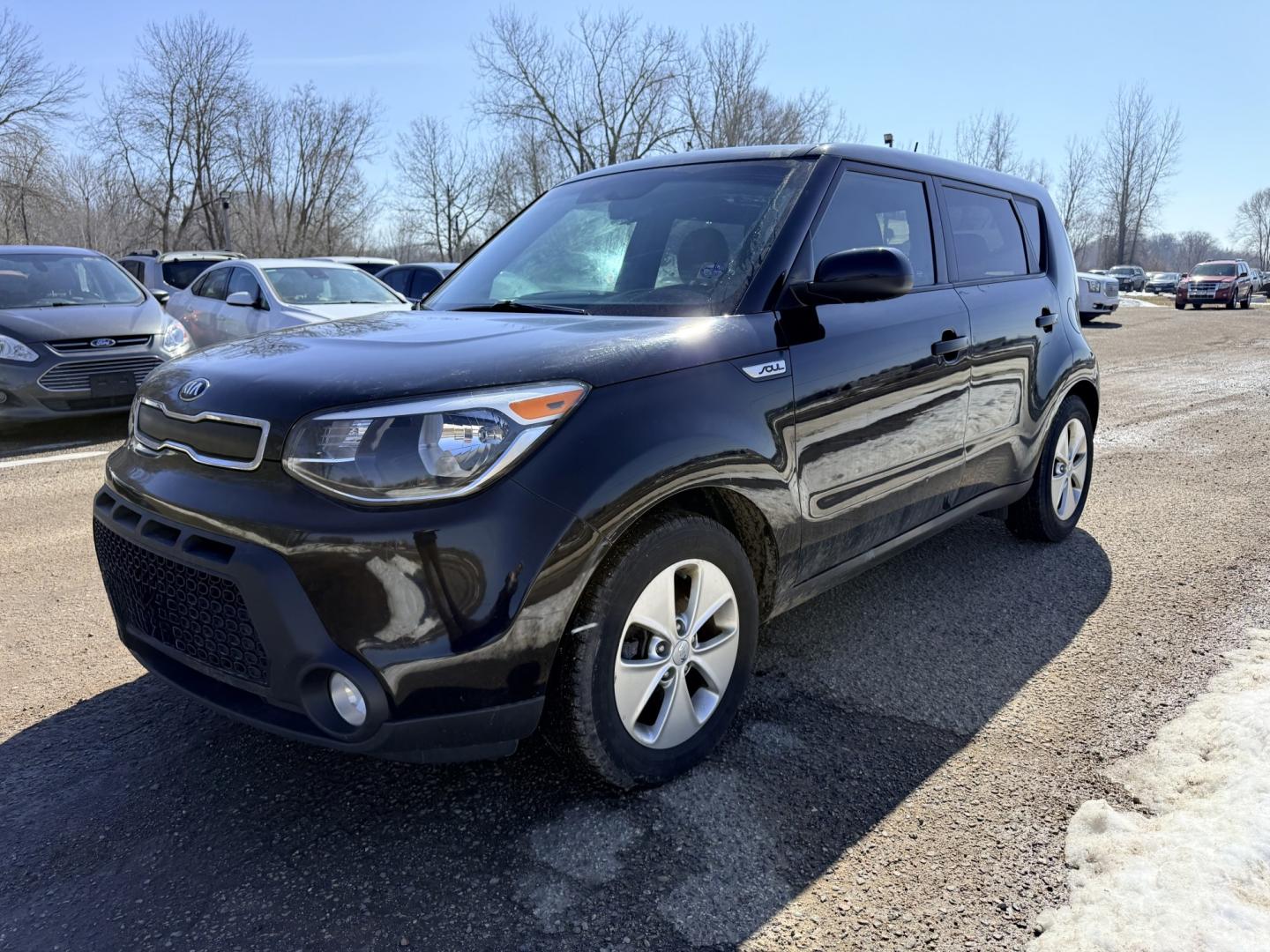 2015 Kia Soul Base (KNDJN2A20F7) with an 1.6L L4 DOHC 16V engine, located at 17255 hwy 65 NE, Ham Lake, MN, 55304, 0.000000, 0.000000 - Photo#0