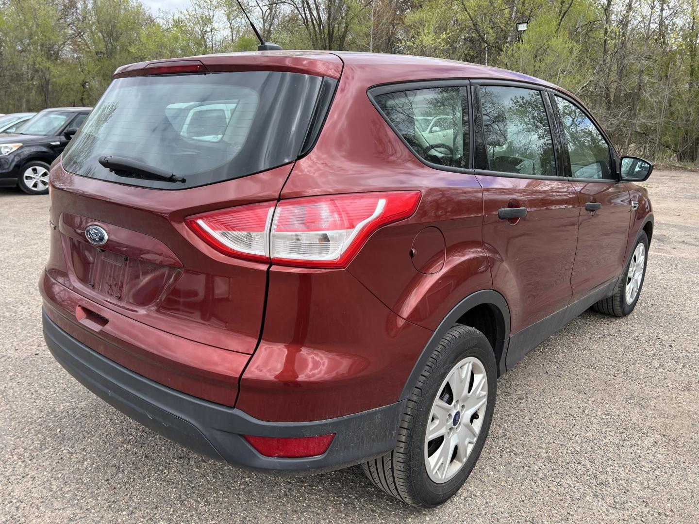 2014 Orange /Black Ford Escape S FWD (1FMCU0F79EU) with an 2.5L L4 DOHC 16V engine, 6-Speed Automatic transmission, located at 17255 hwy 65 NE, Ham Lake, MN, 55304, 0.000000, 0.000000 - Photo#4