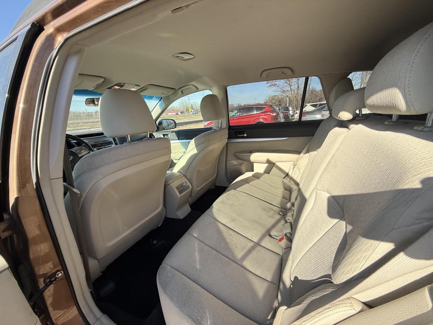 2011 Subaru Outback 2.5i Premium (4S4BRCBC1B3) with an 2.5L H4 DOHC 16V engine, Continuously Variable Transmisson transmission, located at 17255 hwy 65 NE, Ham Lake, MN, 55304, 0.000000, 0.000000 - Photo#11