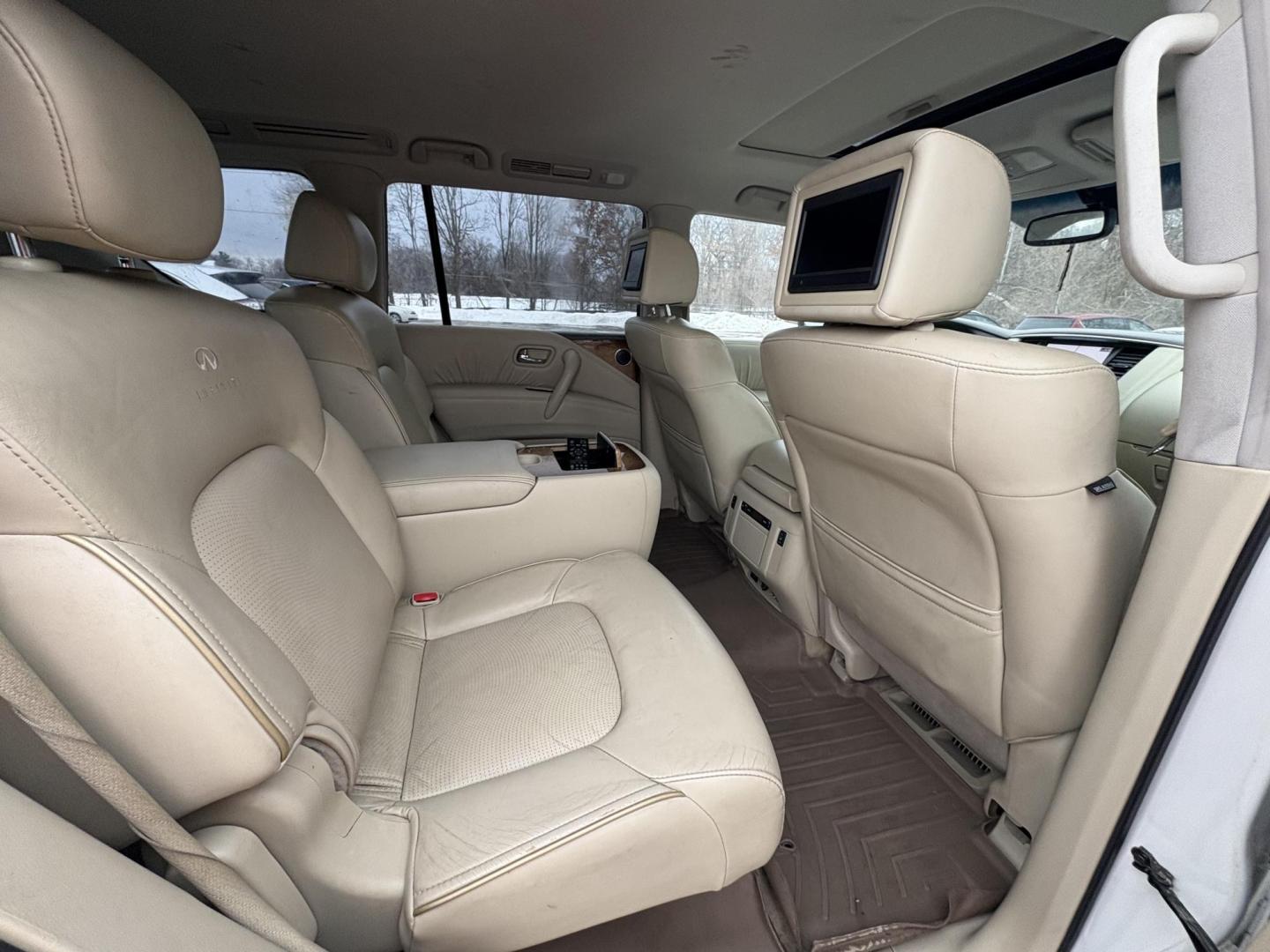 2012 Infiniti QX56 4WD (JN8AZ2NEXC9) with an 5.6L V8 DOHC 32V engine, 5-Speed Automatic transmission, located at 17255 hwy 65 NE, Ham Lake, MN, 55304, 0.000000, 0.000000 - Photo#13