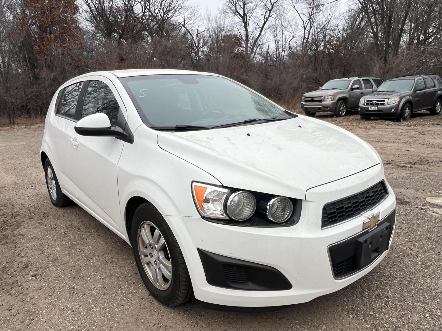 2012 Chevrolet Sonic 1LT 5-Door (1G1JD6SH4C4) with an 1.8L L4 DOHC 24V FFV engine, MANUAL transmission, located at 17255 hwy 65 NE, Ham Lake, MN, 55304, 0.000000, 0.000000 - Photo#6