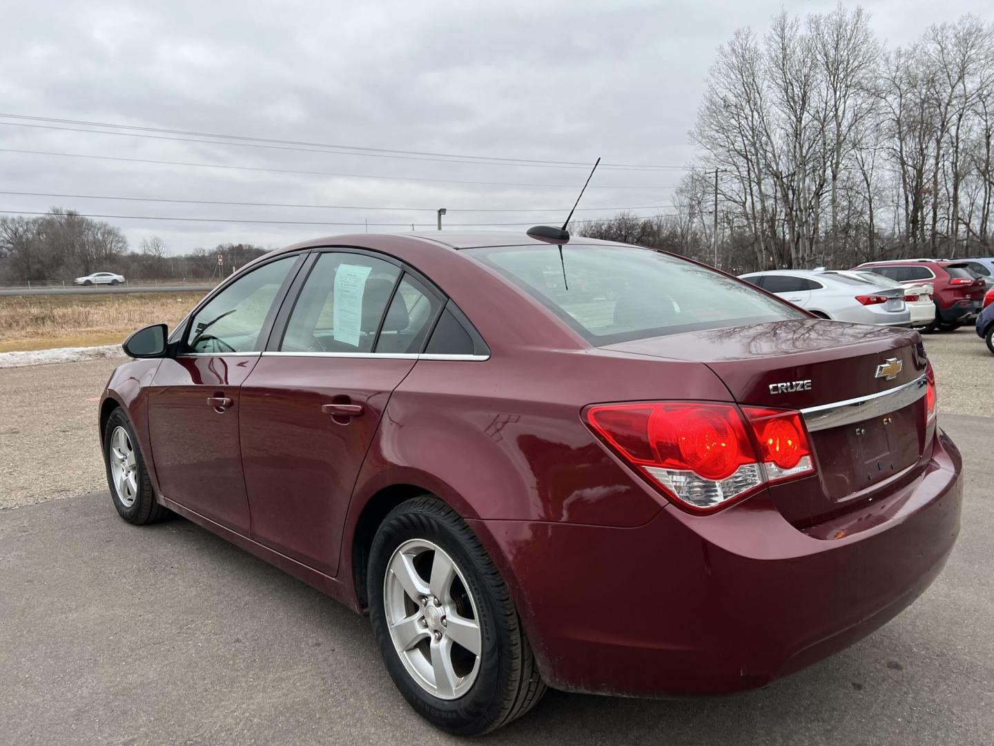 2015 Chevrolet Cruze 1LT Auto (1G1PC5SB7F7) with an 1.4L L4 DOHC 16V TURBO engine, 6-Speed Automatic transmission, located at 17255 hwy 65 NE, Ham Lake, MN, 55304, 0.000000, 0.000000 - Photo#2