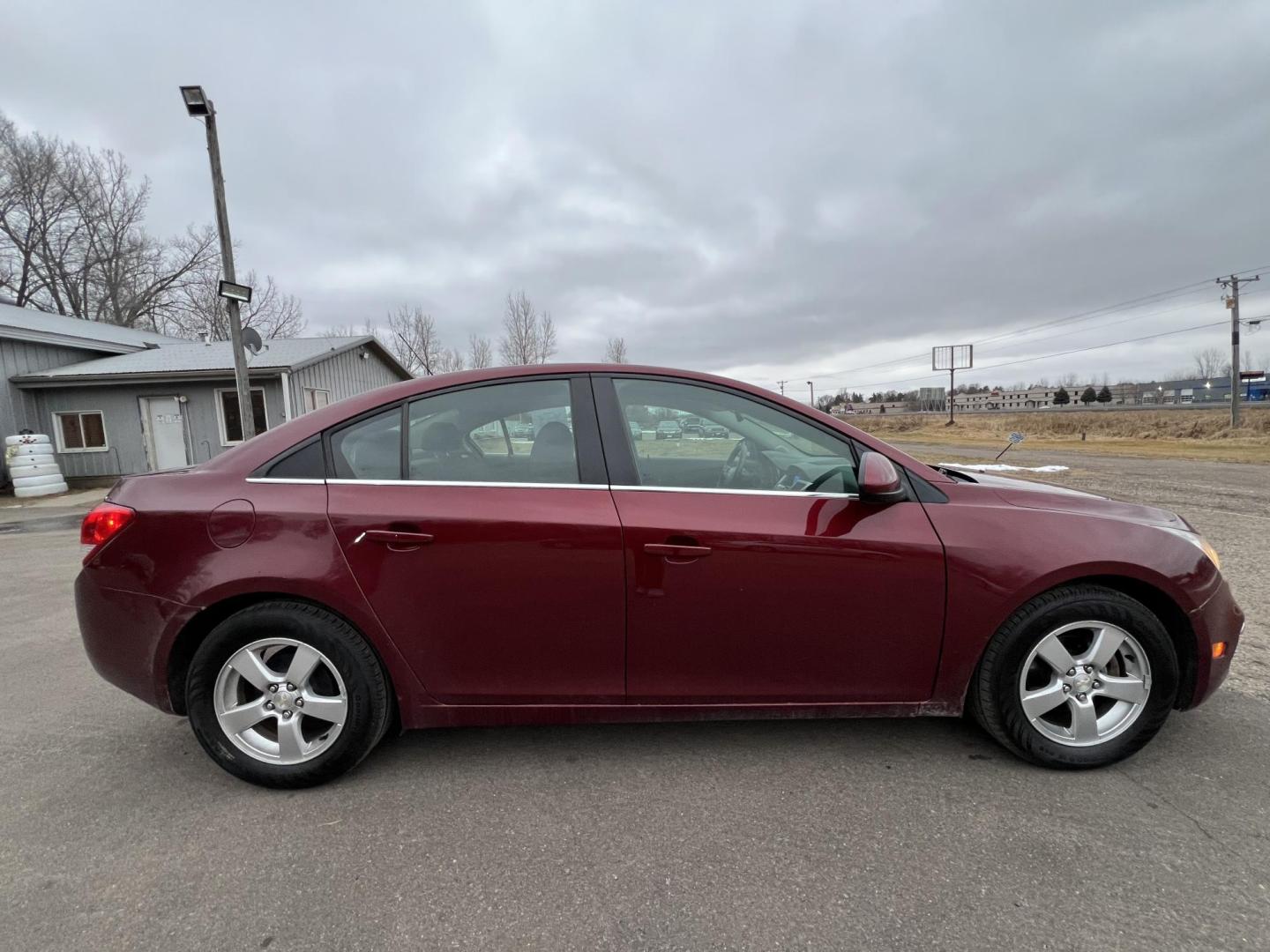 2015 Chevrolet Cruze 1LT Auto (1G1PC5SB7F7) with an 1.4L L4 DOHC 16V TURBO engine, 6-Speed Automatic transmission, located at 17255 hwy 65 NE, Ham Lake, MN, 55304, 0.000000, 0.000000 - Photo#5
