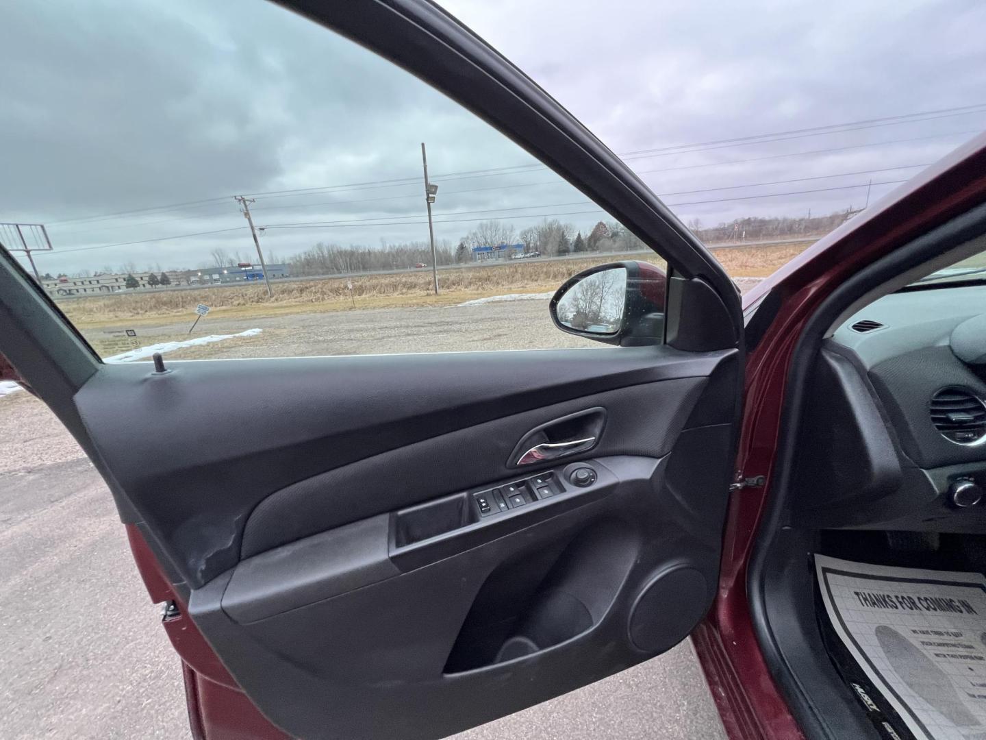 2015 Chevrolet Cruze 1LT Auto (1G1PC5SB7F7) with an 1.4L L4 DOHC 16V TURBO engine, 6-Speed Automatic transmission, located at 17255 hwy 65 NE, Ham Lake, MN, 55304, 0.000000, 0.000000 - Photo#8