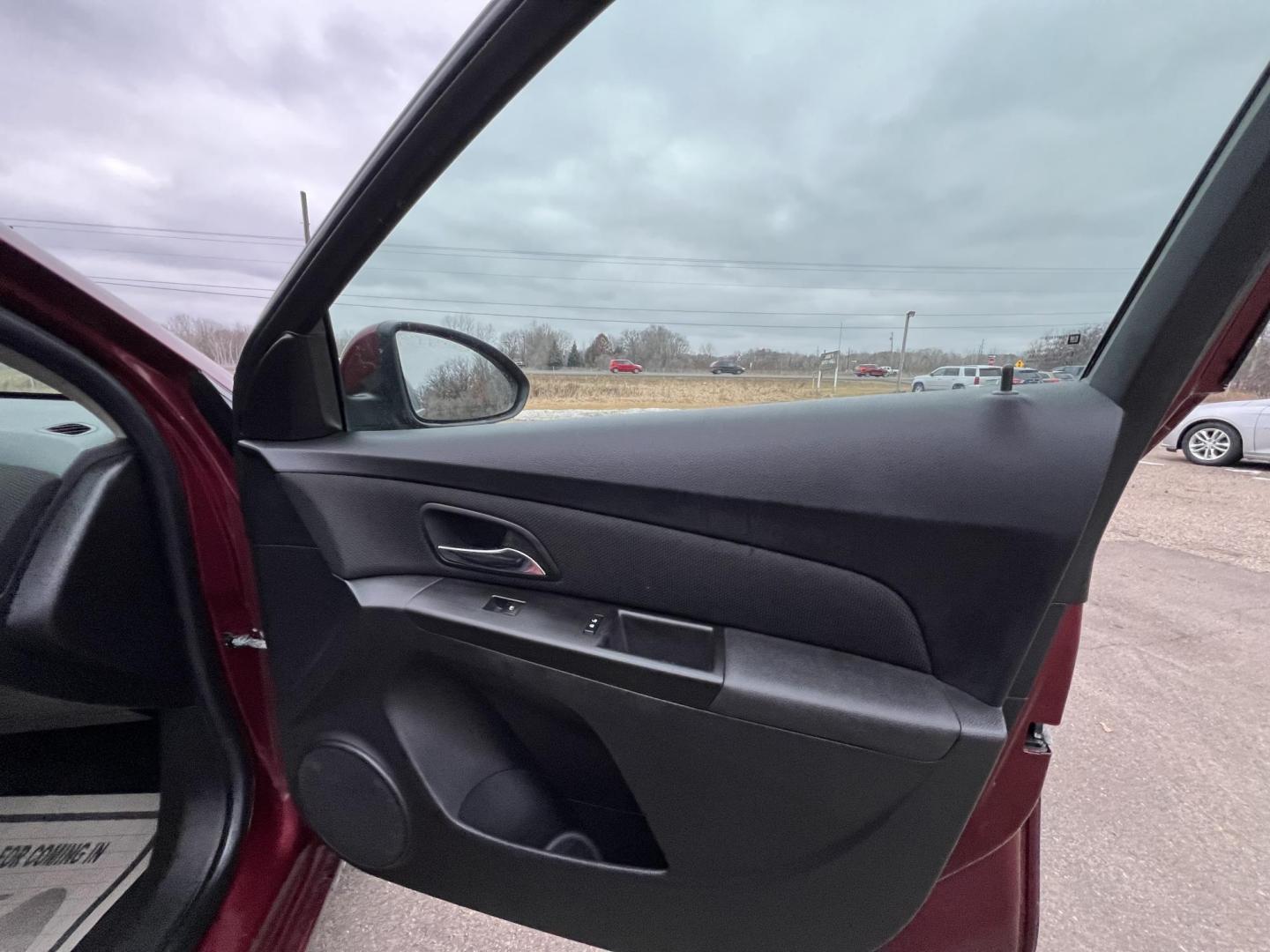 2015 Chevrolet Cruze 1LT Auto (1G1PC5SB7F7) with an 1.4L L4 DOHC 16V TURBO engine, 6-Speed Automatic transmission, located at 17255 hwy 65 NE, Ham Lake, MN, 55304, 0.000000, 0.000000 - Photo#14