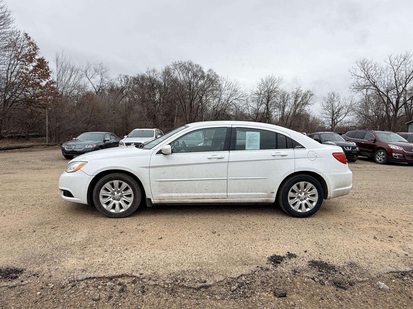 2012 Chrysler 200 LX (1C3CCBAB9CN) with an 2.4L L4 DOHC 16V engine, 6-Speed Automatic transmission, located at 17255 hwy 65 NE, Ham Lake, MN, 55304, 0.000000, 0.000000 - Photo#1