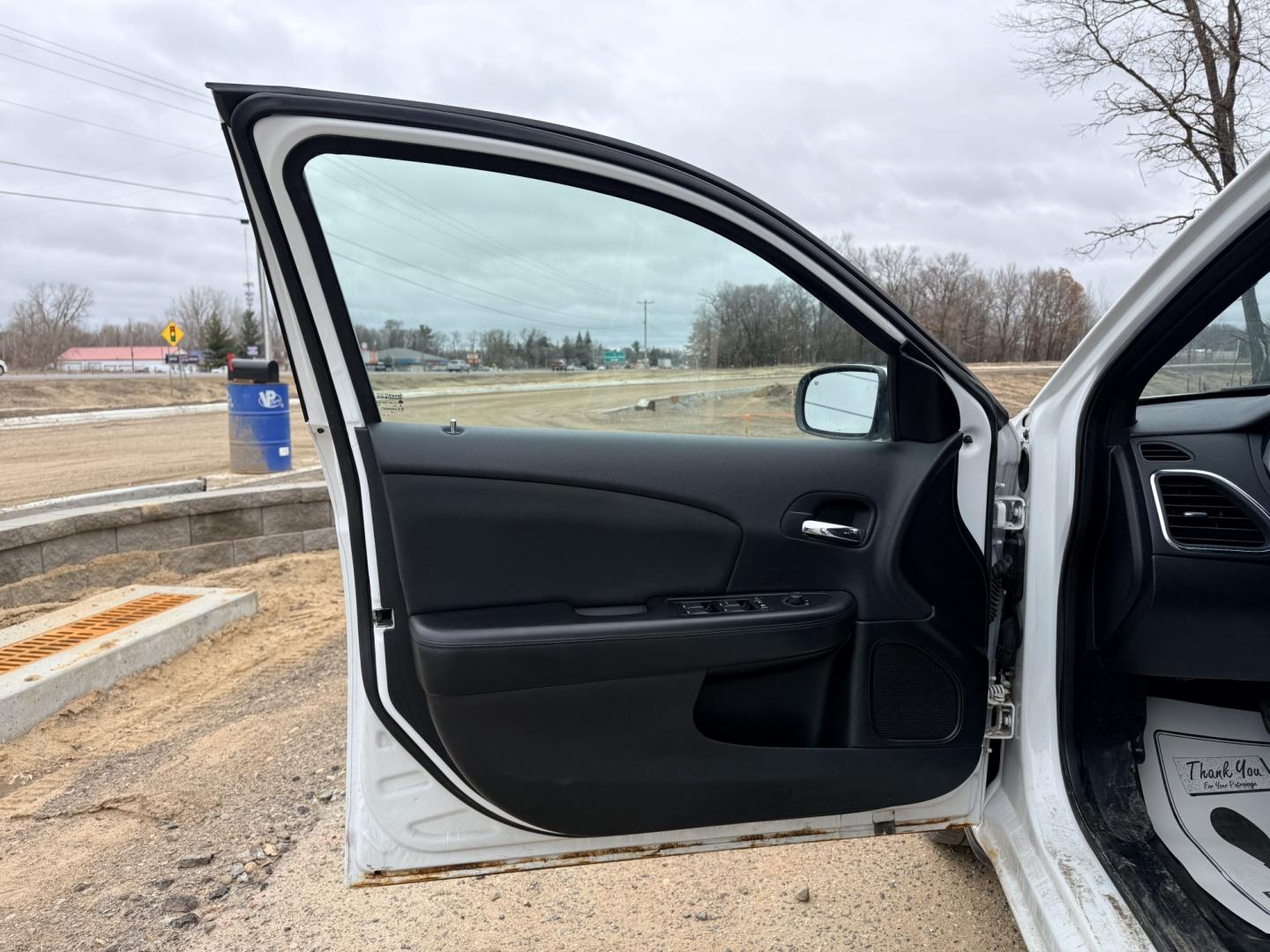 2012 Chrysler 200 LX (1C3CCBAB9CN) with an 2.4L L4 DOHC 16V engine, 6-Speed Automatic transmission, located at 17255 hwy 65 NE, Ham Lake, MN, 55304, 0.000000, 0.000000 - Photo#8