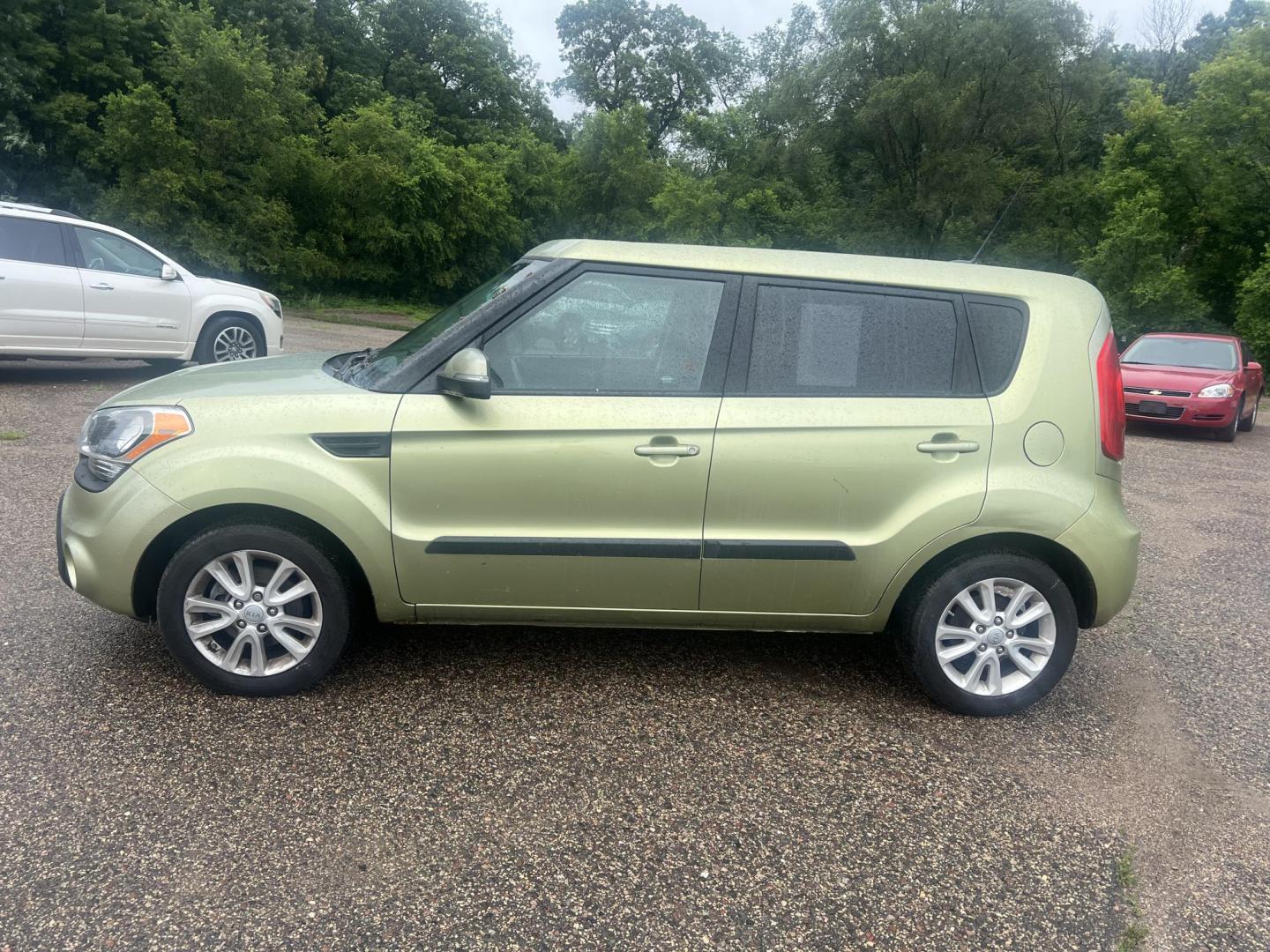 2013 Kia Soul ! (KNDJT2A63D7) with an 2.0L L4 DOHC 16V engine, located at 17255 hwy 65 NE, Ham Lake, MN, 55304, 0.000000, 0.000000 - Photo#1