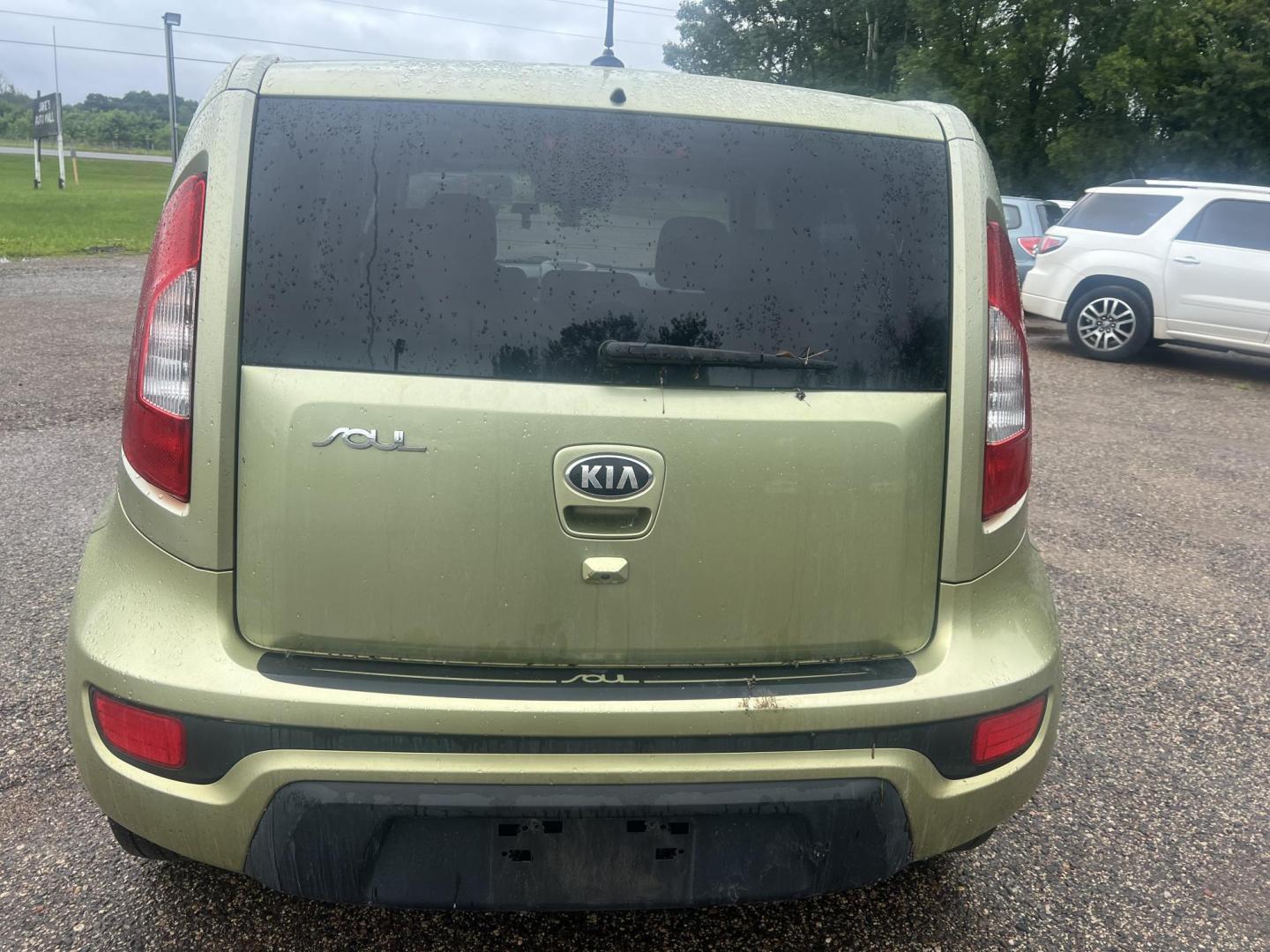 2013 Kia Soul ! (KNDJT2A63D7) with an 2.0L L4 DOHC 16V engine, located at 17255 hwy 65 NE, Ham Lake, MN, 55304, 0.000000, 0.000000 - Photo#3