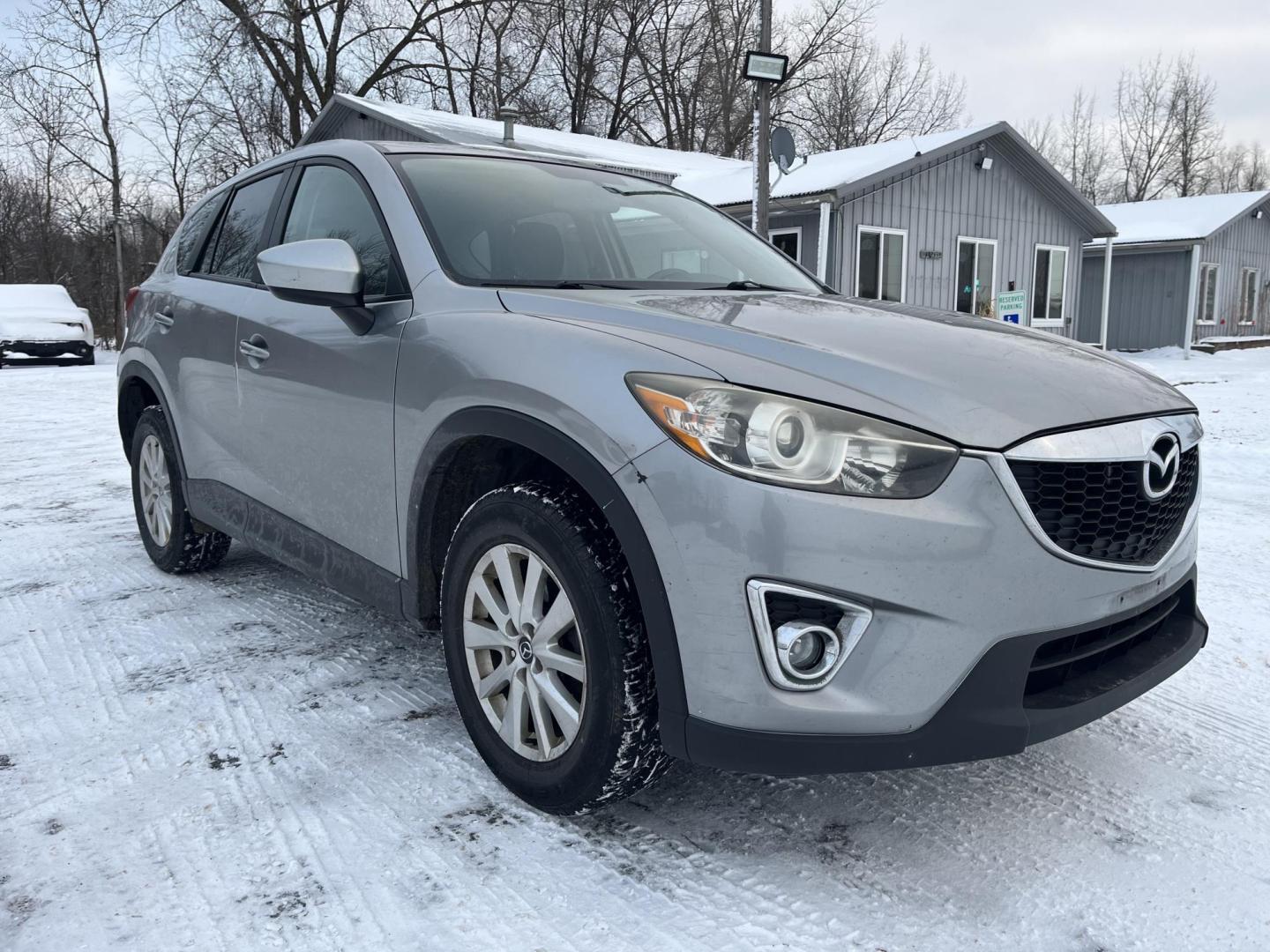 2014 Mazda CX-5 Touring AWD (JM3KE4CY2E0) with an 2.5L L4 DOHC 16V engine, 6-Speed Automatic transmission, located at 17255 hwy 65 NE, Ham Lake, MN, 55304, 0.000000, 0.000000 - Photo#6