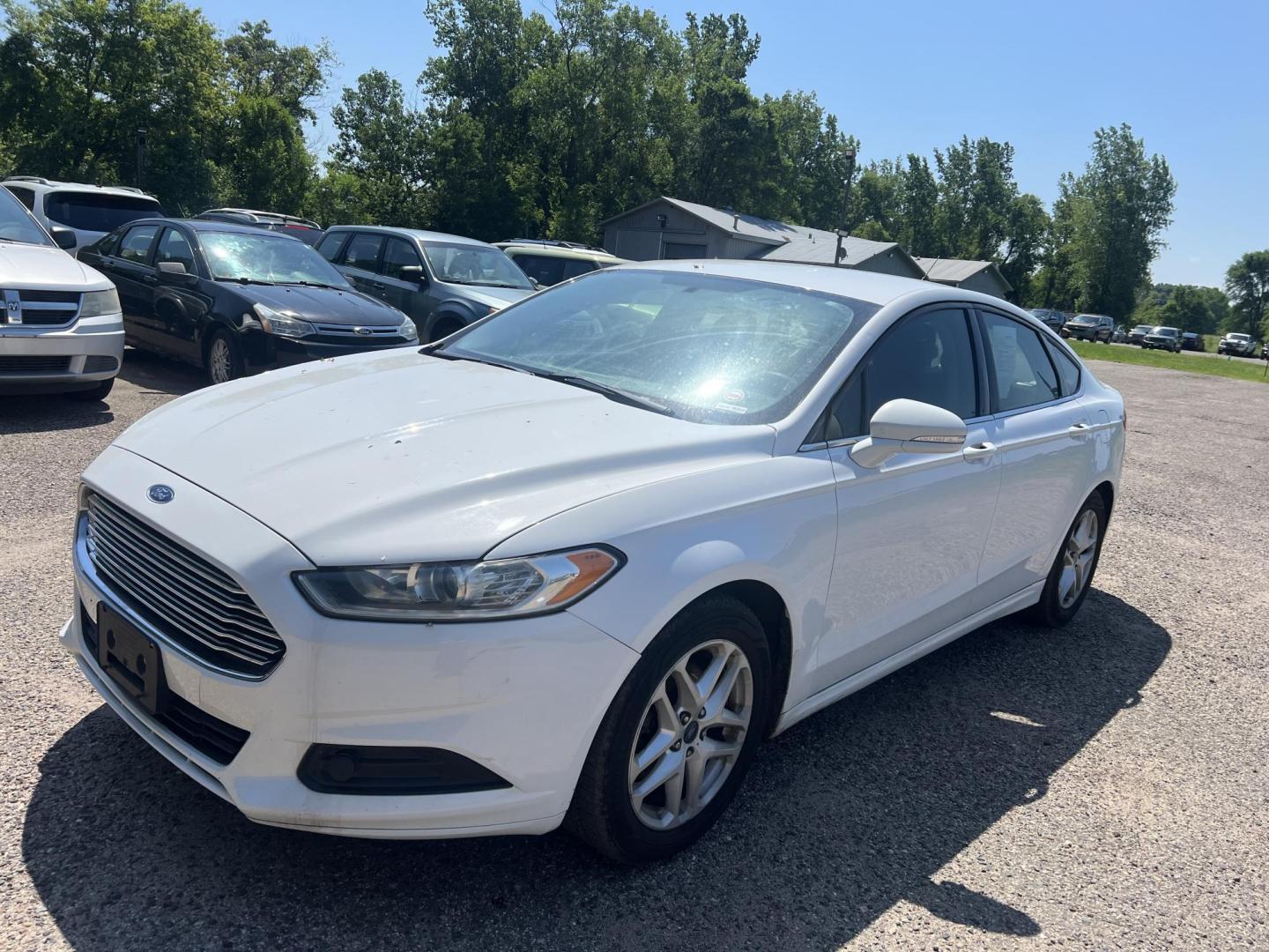 2014 Ford Fusion SE (3FA6P0H71ER) with an 2.5L L4 DOHC 16V engine, located at 17255 hwy 65 NE, Ham Lake, MN, 55304, 0.000000, 0.000000 - Photo#0