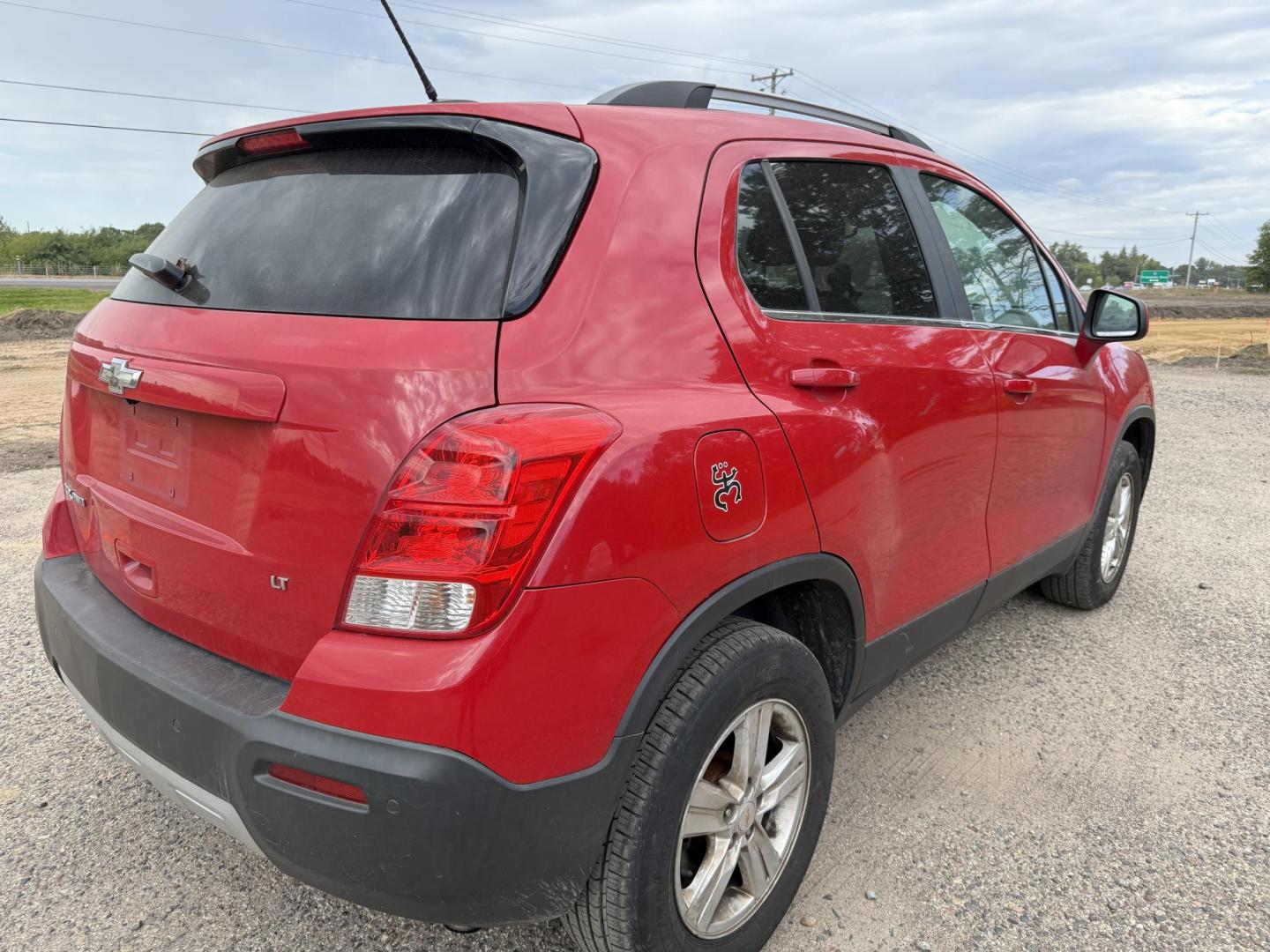 2016 Chevrolet Trax LT AWD (KL7CJPSB5GB) with an 1.4L L4 DOHC 16V engine, 6A transmission, located at 17255 hwy 65 NE, Ham Lake, MN, 55304, 0.000000, 0.000000 - Photo#4