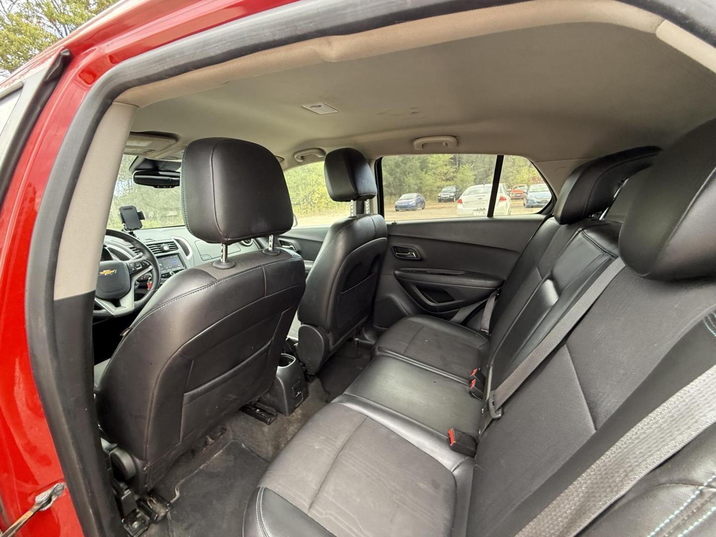 2016 Chevrolet Trax LT AWD (KL7CJPSB5GB) with an 1.4L L4 DOHC 16V engine, 6A transmission, located at 17255 hwy 65 NE, Ham Lake, MN, 55304, 0.000000, 0.000000 - Photo#11