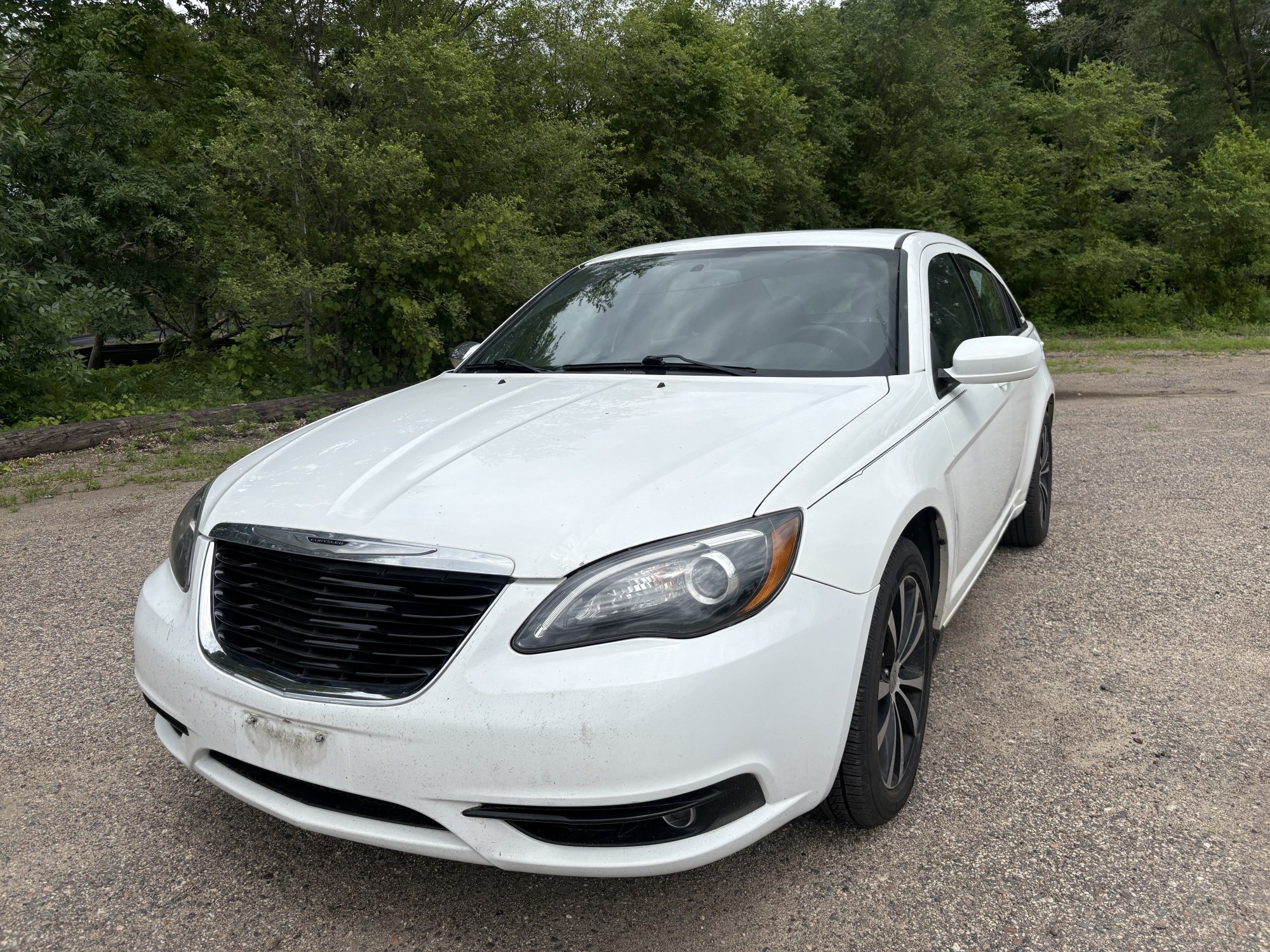 photo of 2013 Chrysler 200 Limited