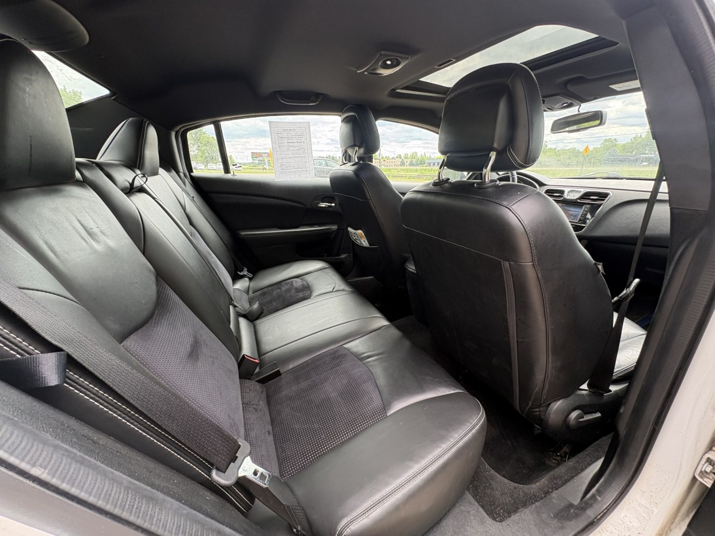 2013 Chrysler 200 Limited (1C3CCBCG1DN) with an 3.6L V6 DOHC 24V FFV engine, 6-Speed Automatic transmission, located at 17255 hwy 65 NE, Ham Lake, MN, 55304, 0.000000, 0.000000- Photo#13