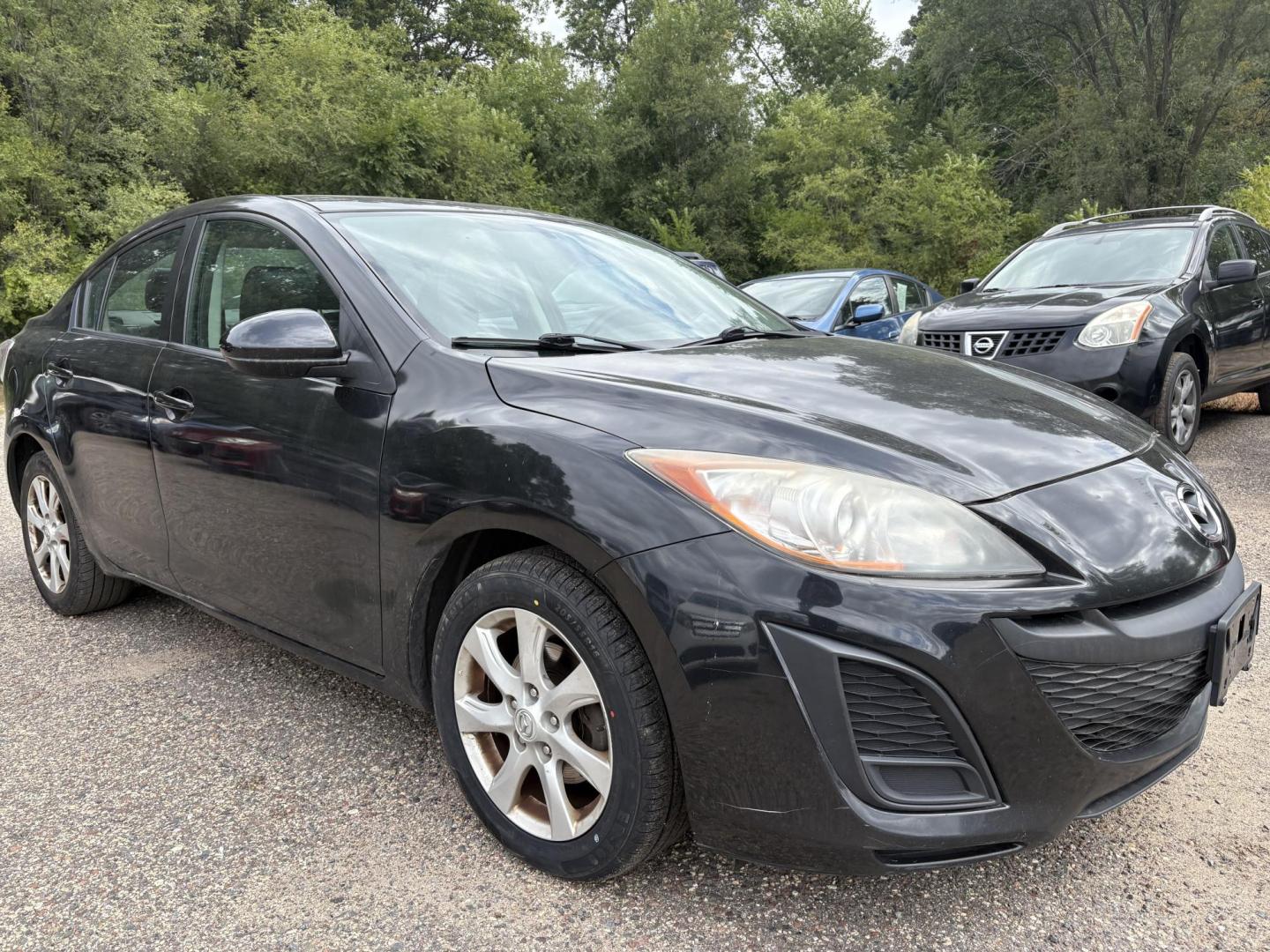 2011 Mazda MAZDA3 i Touring 4-Door (JM1BL1VF5B1) with an 2.0L L4 DOHC 16V engine, located at 17255 hwy 65 NE, Ham Lake, MN, 55304, 0.000000, 0.000000 - Photo#6