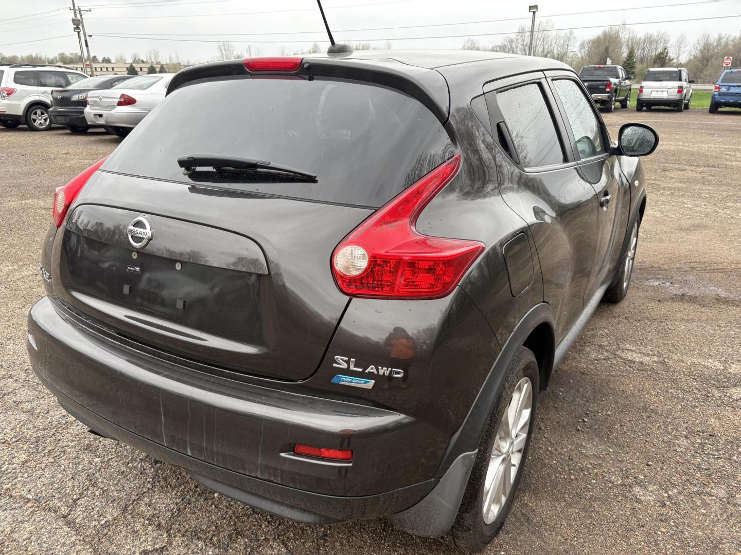 2012 Nissan Juke S AWD (JN8AF5MV5CT) with an 1.6L L4 DOHC 16V engine, Continuously Variable Transmission transmission, located at 17255 hwy 65 NE, Ham Lake, MN, 55304, 0.000000, 0.000000 - Photo#4