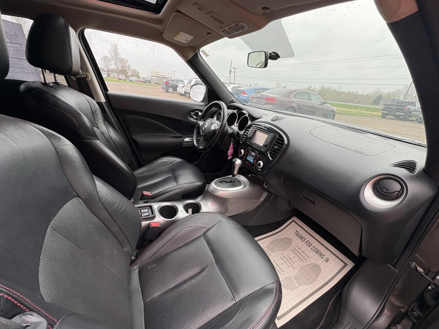 2012 Nissan Juke S AWD (JN8AF5MV5CT) with an 1.6L L4 DOHC 16V engine, Continuously Variable Transmission transmission, located at 17255 hwy 65 NE, Ham Lake, MN, 55304, 0.000000, 0.000000 - Photo#15
