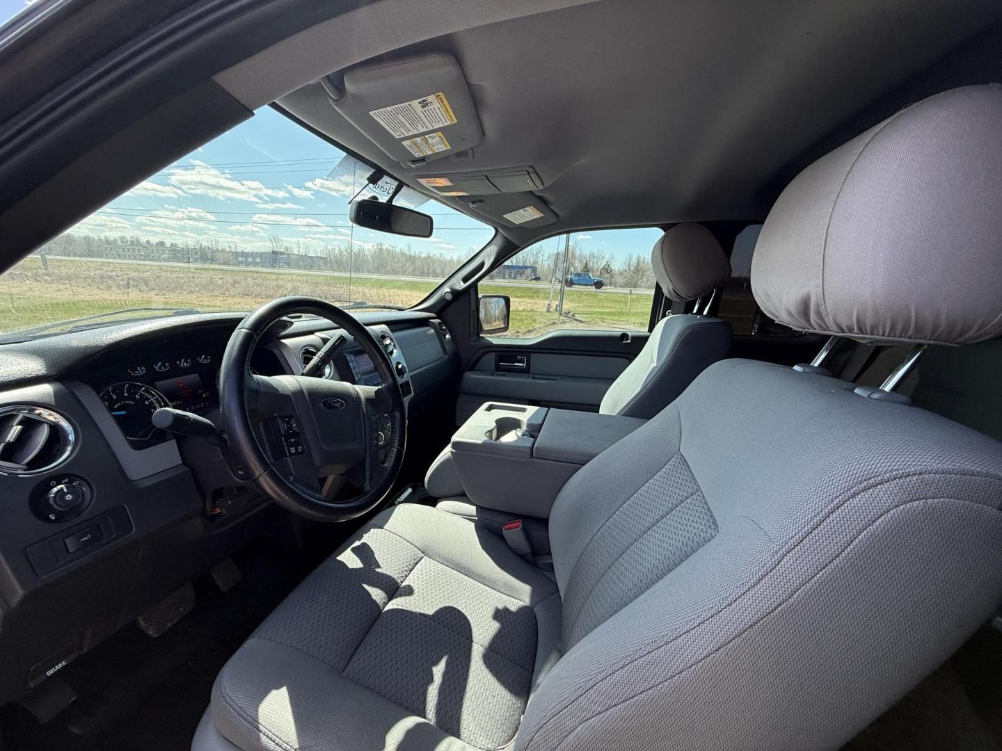 2013 Ford F-150 Lariat SuperCab 6.5-ft. Bed 4WD (1FTFX1EF1DF) with an 5.0L V8 engine, 6-Speed Automatic transmission, located at 17255 hwy 65 NE, Ham Lake, MN, 55304, 0.000000, 0.000000 - Photo#9