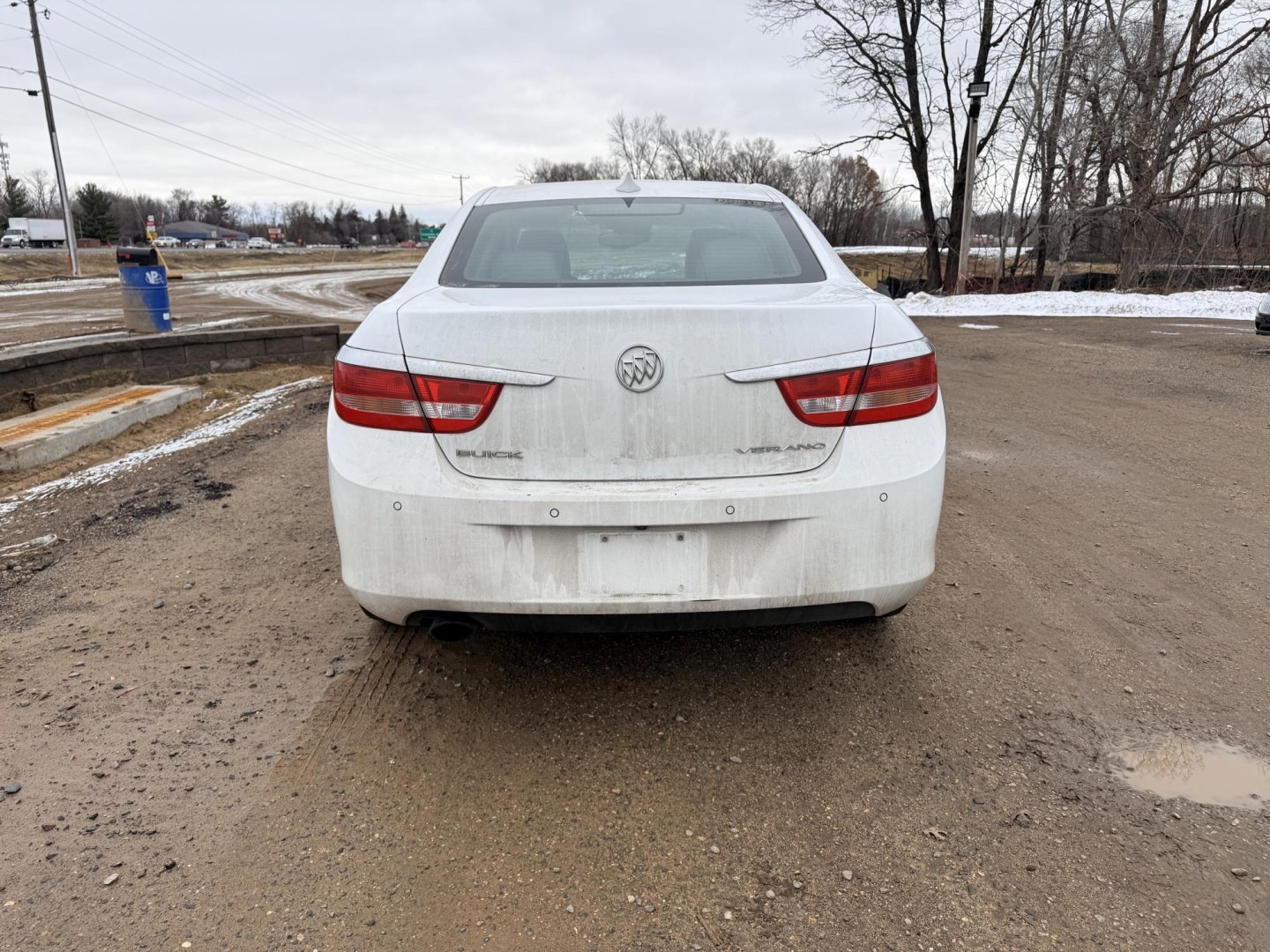2015 Buick Verano Convenience (1G4PR5SK4F4) with an 2.4L L4 DOHC 16V FFV engine, 6-Speed Automatic transmission, located at 17255 hwy 65 NE, Ham Lake, MN, 55304, 0.000000, 0.000000 - Photo#3