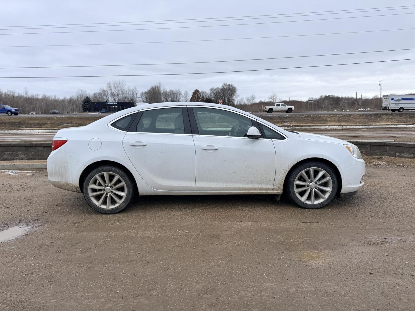 2015 Buick Verano Convenience (1G4PR5SK4F4) with an 2.4L L4 DOHC 16V FFV engine, 6-Speed Automatic transmission, located at 17255 hwy 65 NE, Ham Lake, MN, 55304, 0.000000, 0.000000 - Photo#5