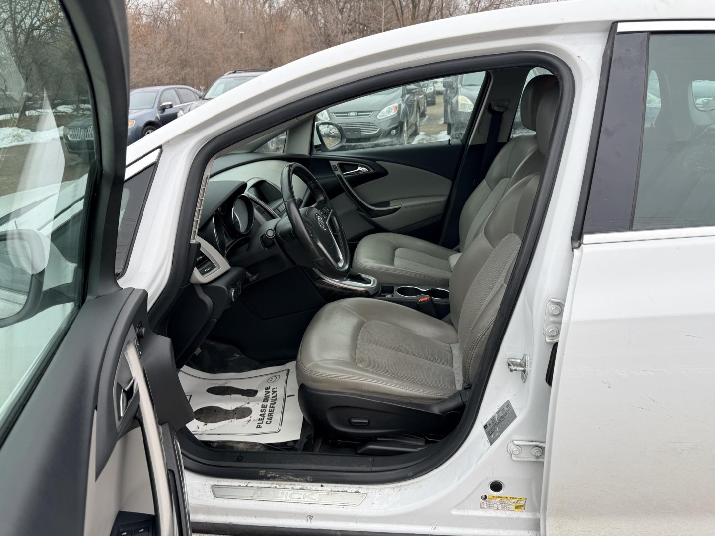 2015 Buick Verano Convenience (1G4PR5SK4F4) with an 2.4L L4 DOHC 16V FFV engine, 6-Speed Automatic transmission, located at 17255 hwy 65 NE, Ham Lake, MN, 55304, 0.000000, 0.000000 - Photo#9