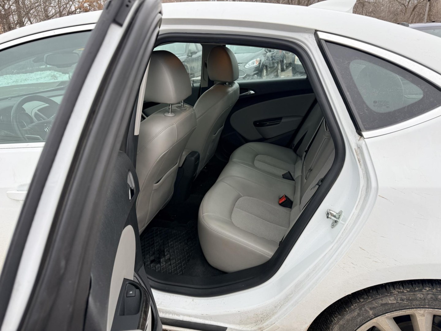 2015 Buick Verano Convenience (1G4PR5SK4F4) with an 2.4L L4 DOHC 16V FFV engine, 6-Speed Automatic transmission, located at 17255 hwy 65 NE, Ham Lake, MN, 55304, 0.000000, 0.000000 - Photo#11