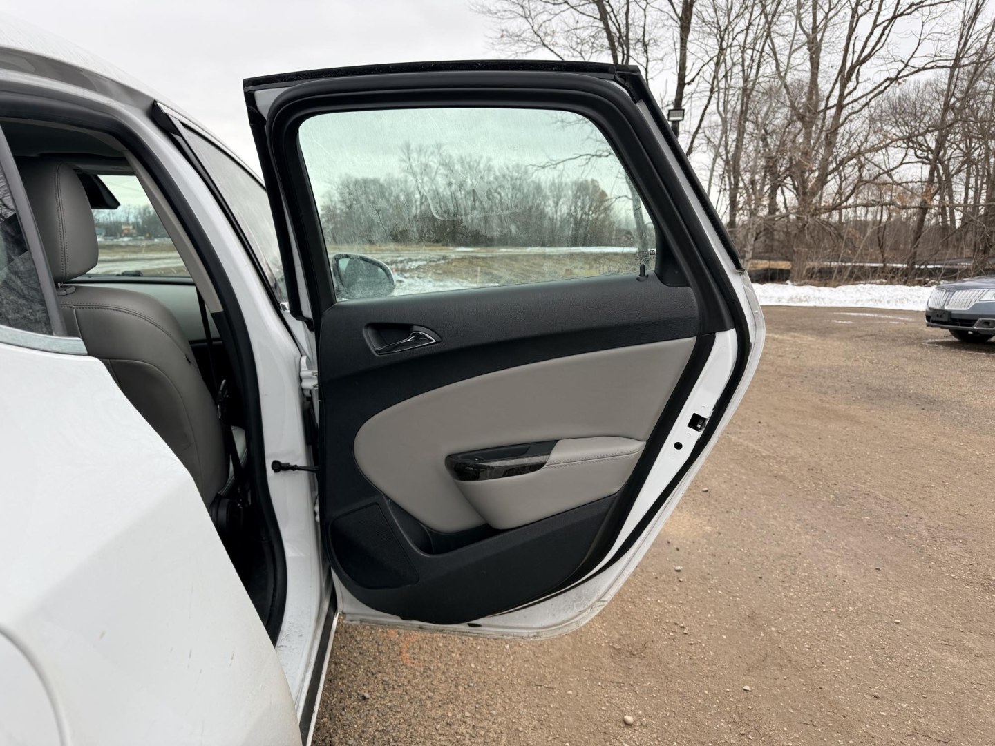 2015 Buick Verano Convenience (1G4PR5SK4F4) with an 2.4L L4 DOHC 16V FFV engine, 6-Speed Automatic transmission, located at 17255 hwy 65 NE, Ham Lake, MN, 55304, 0.000000, 0.000000 - Photo#12