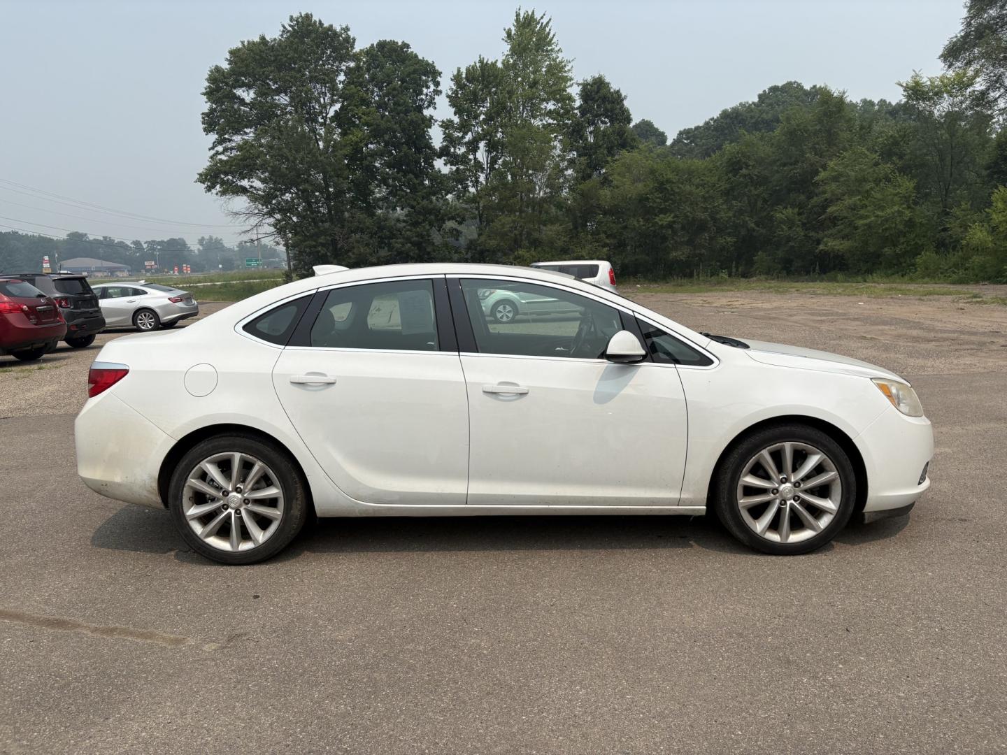 2015 Buick Verano Convenience (1G4PR5SK4F4) with an 2.4L L4 DOHC 16V FFV engine, 6-Speed Automatic transmission, located at 17255 hwy 65 NE, Ham Lake, MN, 55304, 0.000000, 0.000000- Photo#5