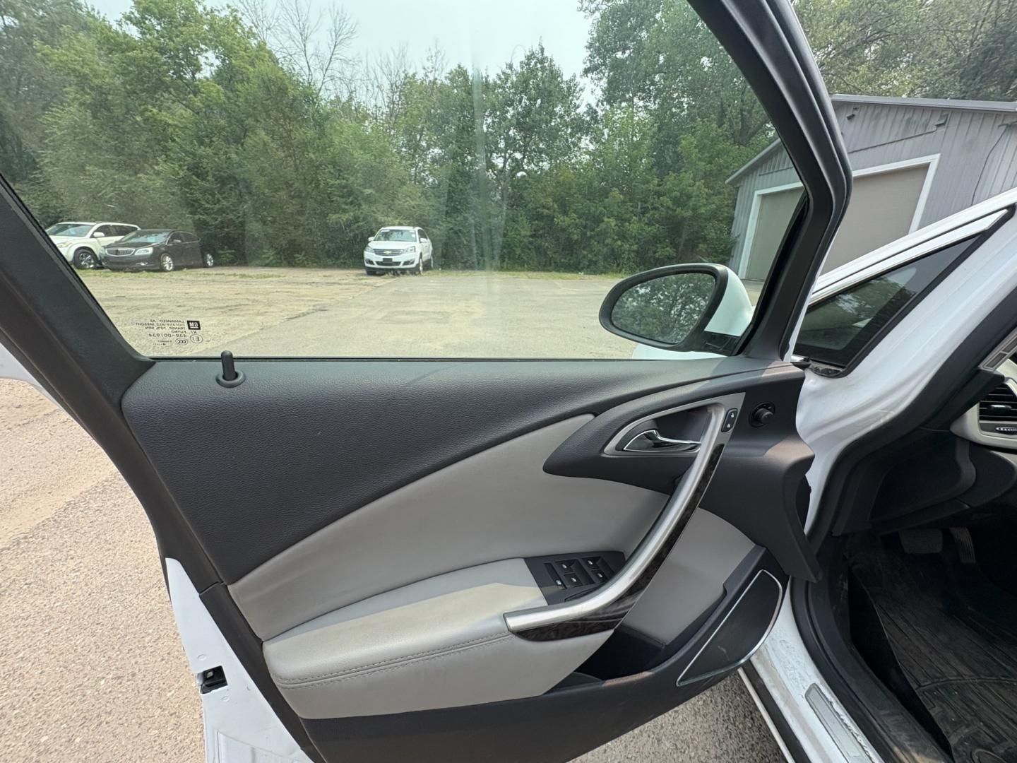 2015 Buick Verano Convenience (1G4PR5SK4F4) with an 2.4L L4 DOHC 16V FFV engine, 6-Speed Automatic transmission, located at 17255 hwy 65 NE, Ham Lake, MN, 55304, 0.000000, 0.000000- Photo#8