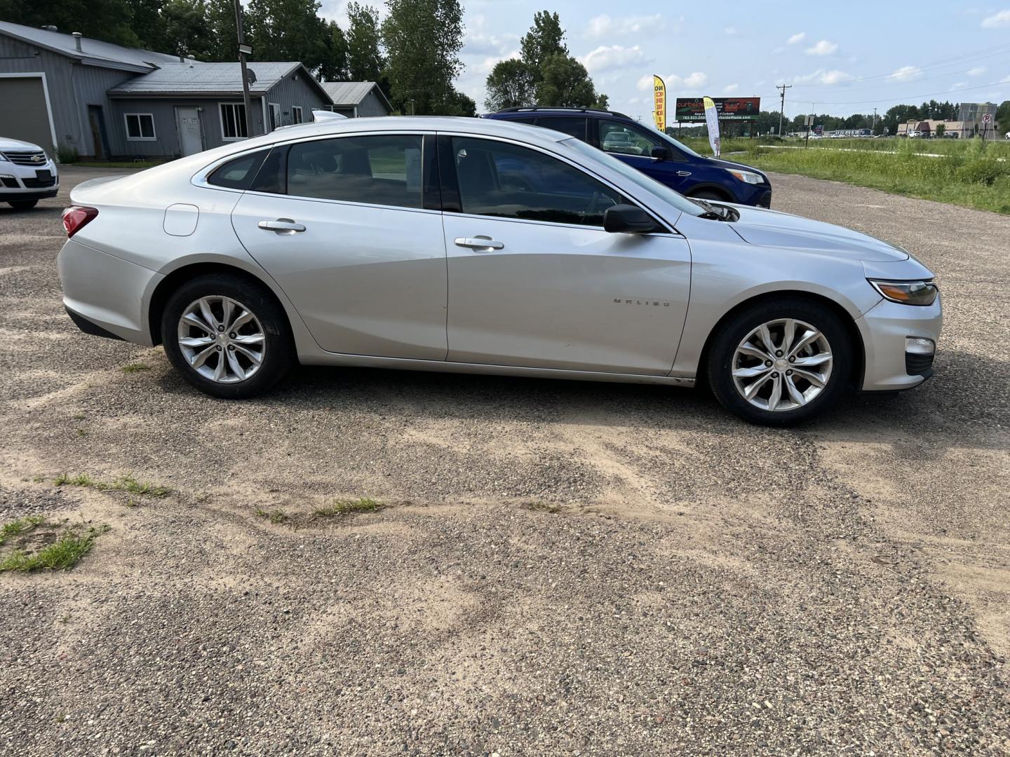 2019 Chevrolet Malibu LT (1G1ZD5ST0KF) with an 1.5L L4 DOHC 16V engine, 6A transmission, located at 17255 hwy 65 NE, Ham Lake, MN, 55304, 0.000000, 0.000000- Photo#3