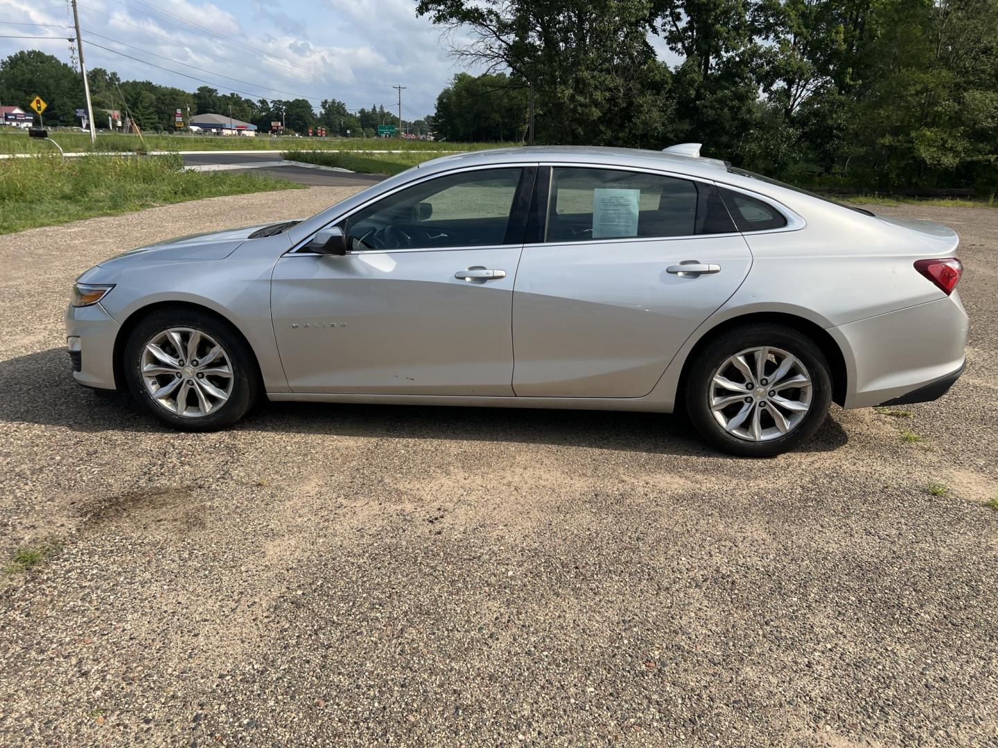 2019 Chevrolet Malibu LT (1G1ZD5ST0KF) with an 1.5L L4 DOHC 16V engine, 6A transmission, located at 17255 hwy 65 NE, Ham Lake, MN, 55304, 0.000000, 0.000000- Photo#7