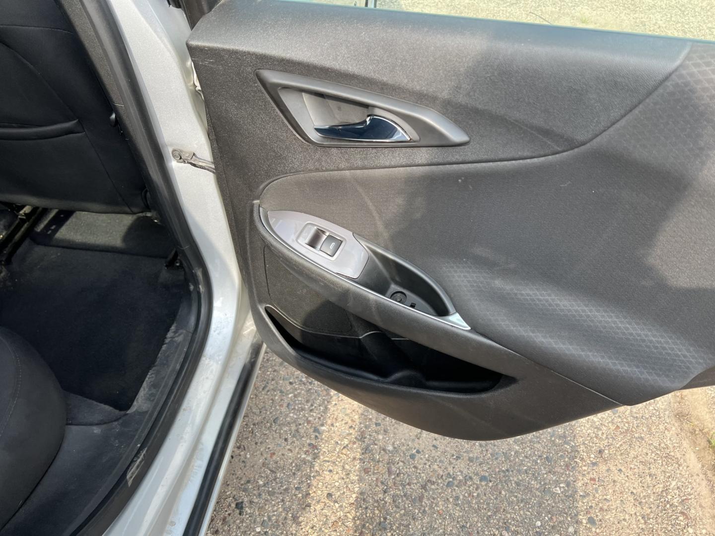 2019 Chevrolet Malibu LT (1G1ZD5ST0KF) with an 1.5L L4 DOHC 16V engine, 6A transmission, located at 17255 hwy 65 NE, Ham Lake, MN, 55304, 0.000000, 0.000000- Photo#14