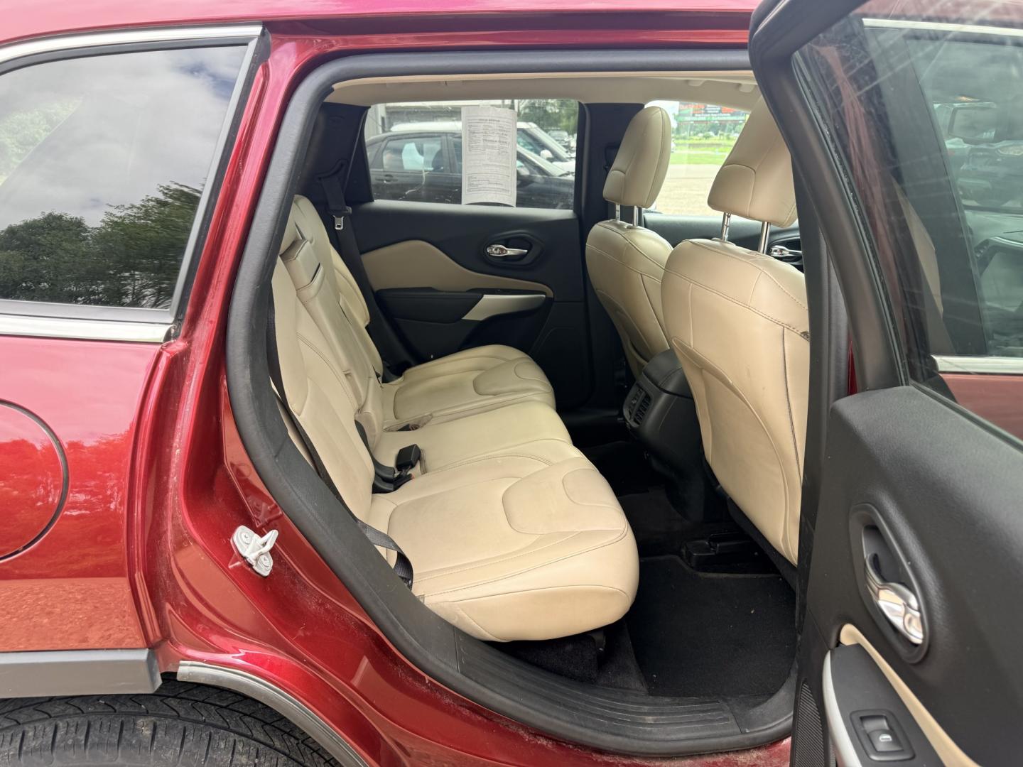 2018 Jeep Cherokee Limited 4WD (1C4PJMDX0JD) with an 3.2L V6 DOHC 24V engine, 9A transmission, located at 17255 hwy 65 NE, Ham Lake, MN, 55304, 0.000000, 0.000000- Photo#13