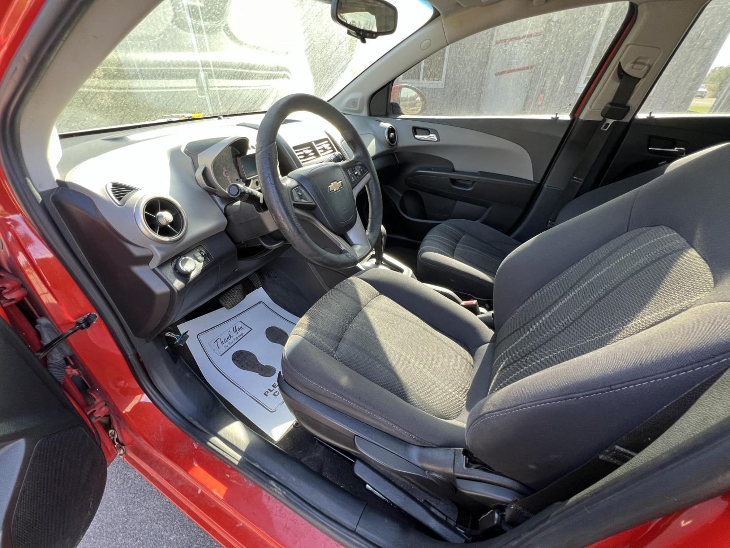 2013 Chevrolet Sonic LT Auto 5-Door (1G1JC6SGXD4) with an 1.8L L4 DOHC 24V engine, 6-Speed Automatic transmission, located at 17255 hwy 65 NE, Ham Lake, MN, 55304, 0.000000, 0.000000 - Photo#9