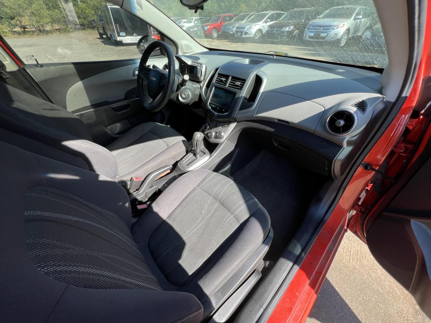 2013 Chevrolet Sonic LT Auto 5-Door (1G1JC6SGXD4) with an 1.8L L4 DOHC 24V engine, 6-Speed Automatic transmission, located at 17255 hwy 65 NE, Ham Lake, MN, 55304, 0.000000, 0.000000 - Photo#15