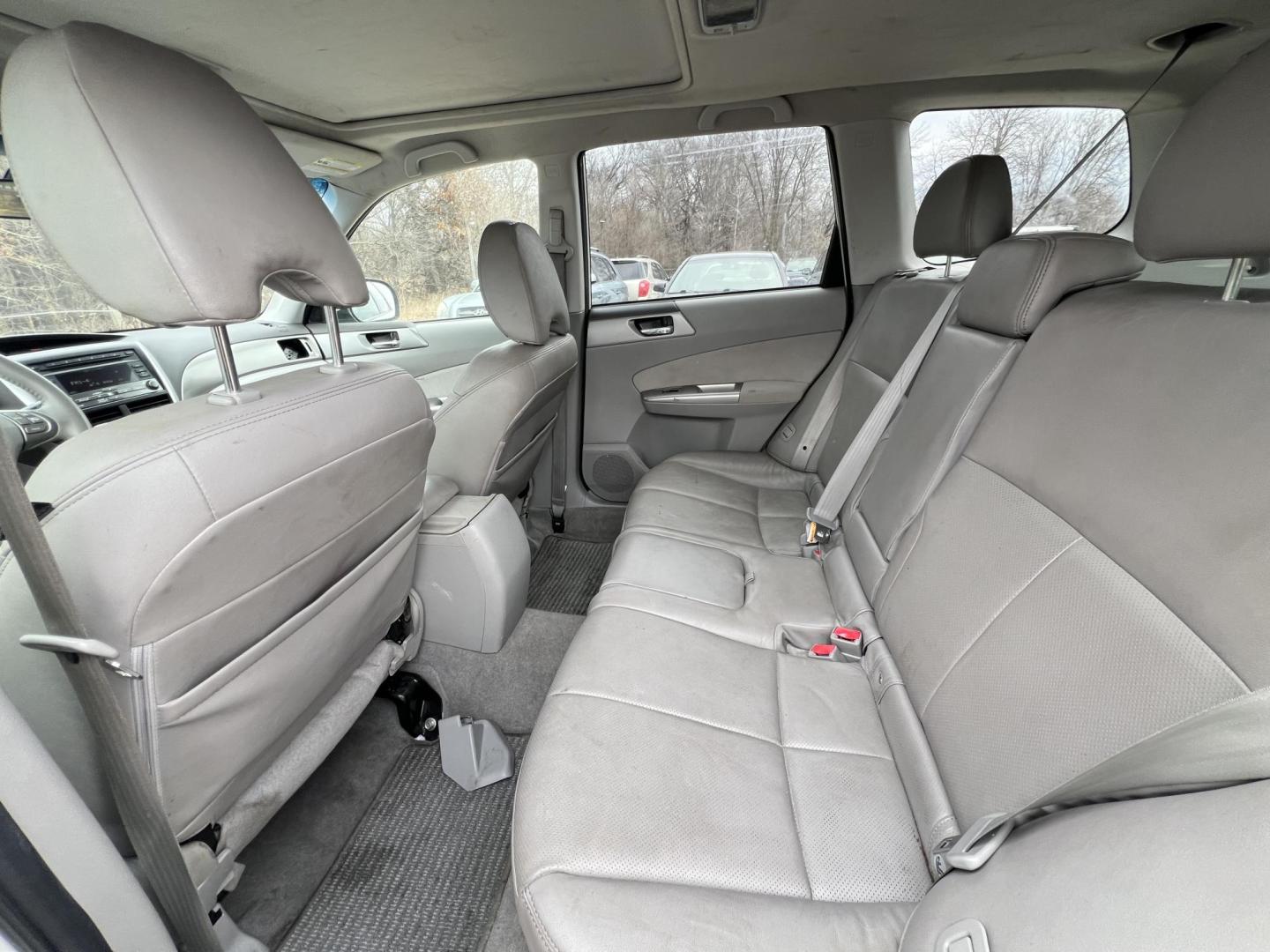 2009 Subaru Forester 2.5X Limited (JF2SH64639H) with an 2.5L H4 SOHC 16V engine, 4-Speed Automatic transmission, located at 17255 hwy 65 NE, Ham Lake, MN, 55304, 0.000000, 0.000000 - Photo#11