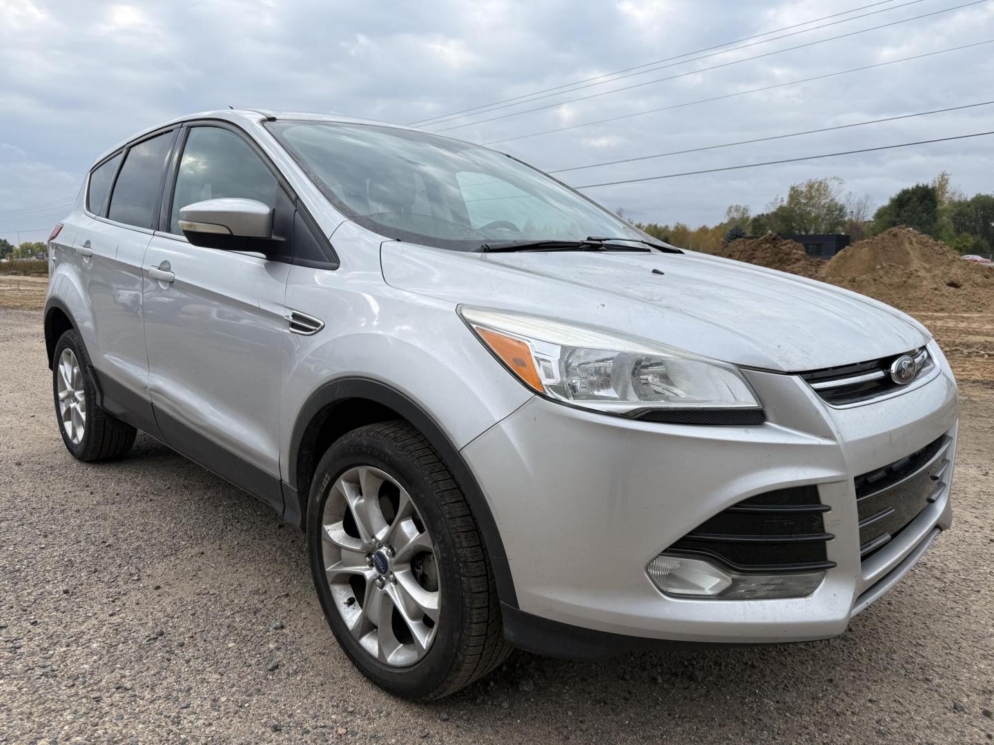 2013 Ford Escape SEL 4WD (1FMCU9H90DU) with an 2.0L L4 DOHC 16V engine, 6-Speed Automatic transmission, located at 17255 hwy 65 NE, Ham Lake, MN, 55304, 0.000000, 0.000000 - Photo#6