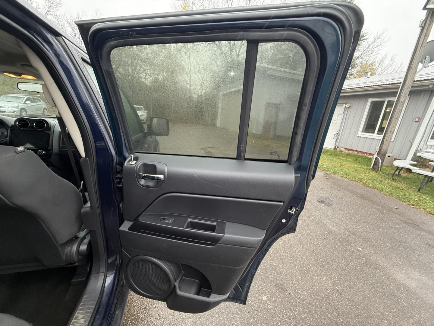 2015 Jeep Patriot Sport 4WD (1C4NJRBB5FD) with an 2.4L L4 DOHC 16V engine, located at 17255 hwy 65 NE, Ham Lake, MN, 55304, 0.000000, 0.000000- Photo#12