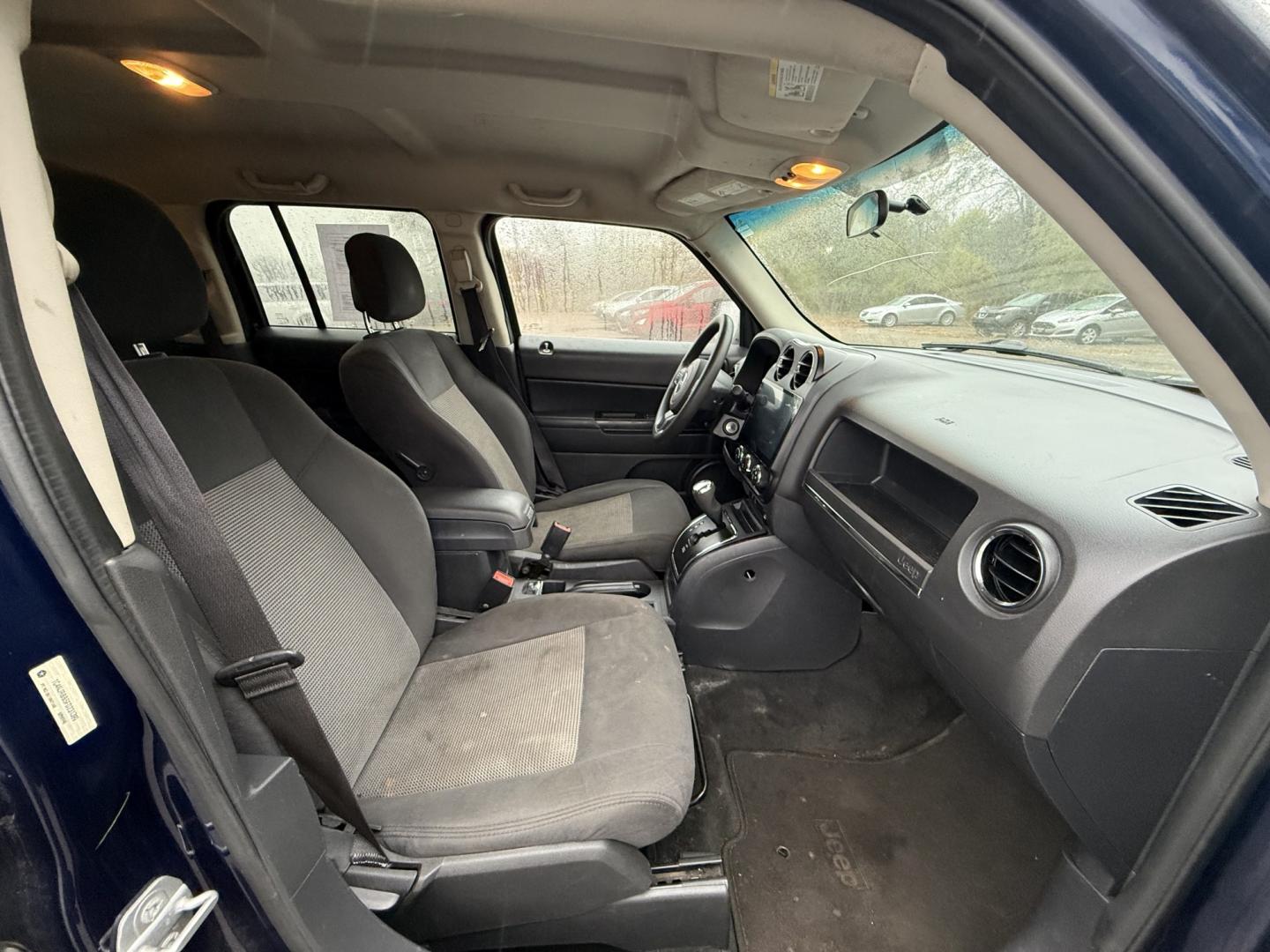 2015 Jeep Patriot Sport 4WD (1C4NJRBB5FD) with an 2.4L L4 DOHC 16V engine, located at 17255 hwy 65 NE, Ham Lake, MN, 55304, 0.000000, 0.000000- Photo#15