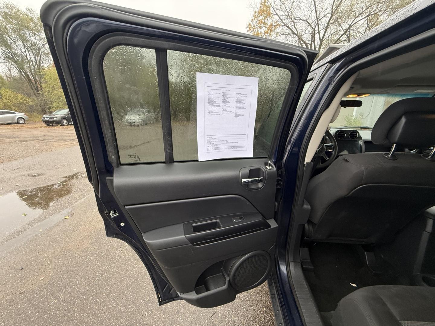 2015 Jeep Patriot Sport 4WD (1C4NJRBB5FD) with an 2.4L L4 DOHC 16V engine, located at 17255 hwy 65 NE, Ham Lake, MN, 55304, 0.000000, 0.000000- Photo#10