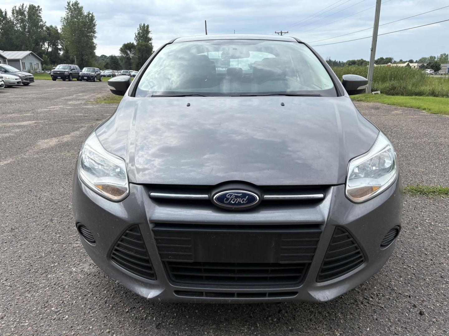2014 Ford Focus SE Sedan (1FADP3F26EL) with an 2.0L L4 DOHC 16V engine, located at 17255 hwy 65 NE, Ham Lake, MN, 55304, 0.000000, 0.000000 - Photo#7